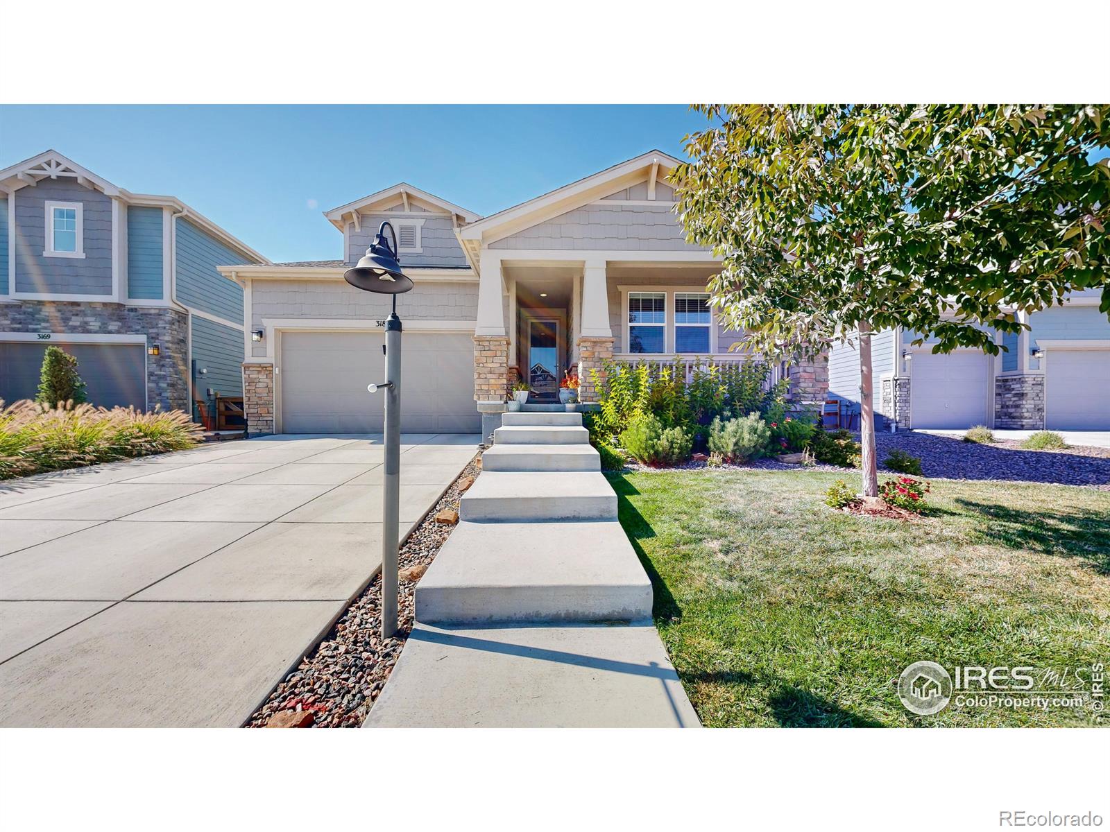 3183 Booth Falls Drive, Loveland, CO 80538, 3 Bedrooms Bedrooms, ,3 BathroomsBathrooms,Residential,For Sale,Booth Falls,RECIR1020322