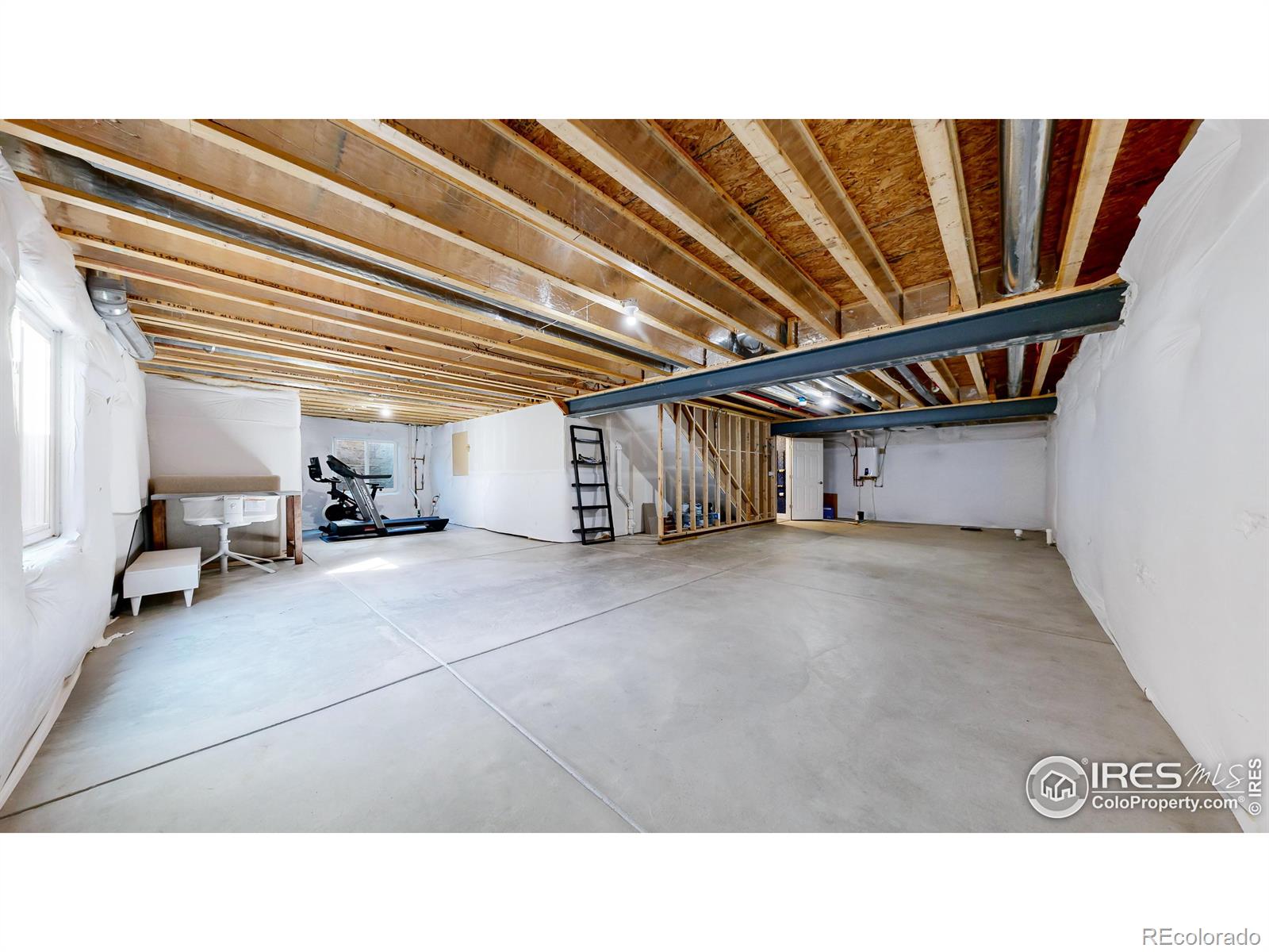 3183 Booth Falls Drive, Loveland, CO 80538, 3 Bedrooms Bedrooms, ,3 BathroomsBathrooms,Residential,For Sale,Booth Falls,RECIR1020322