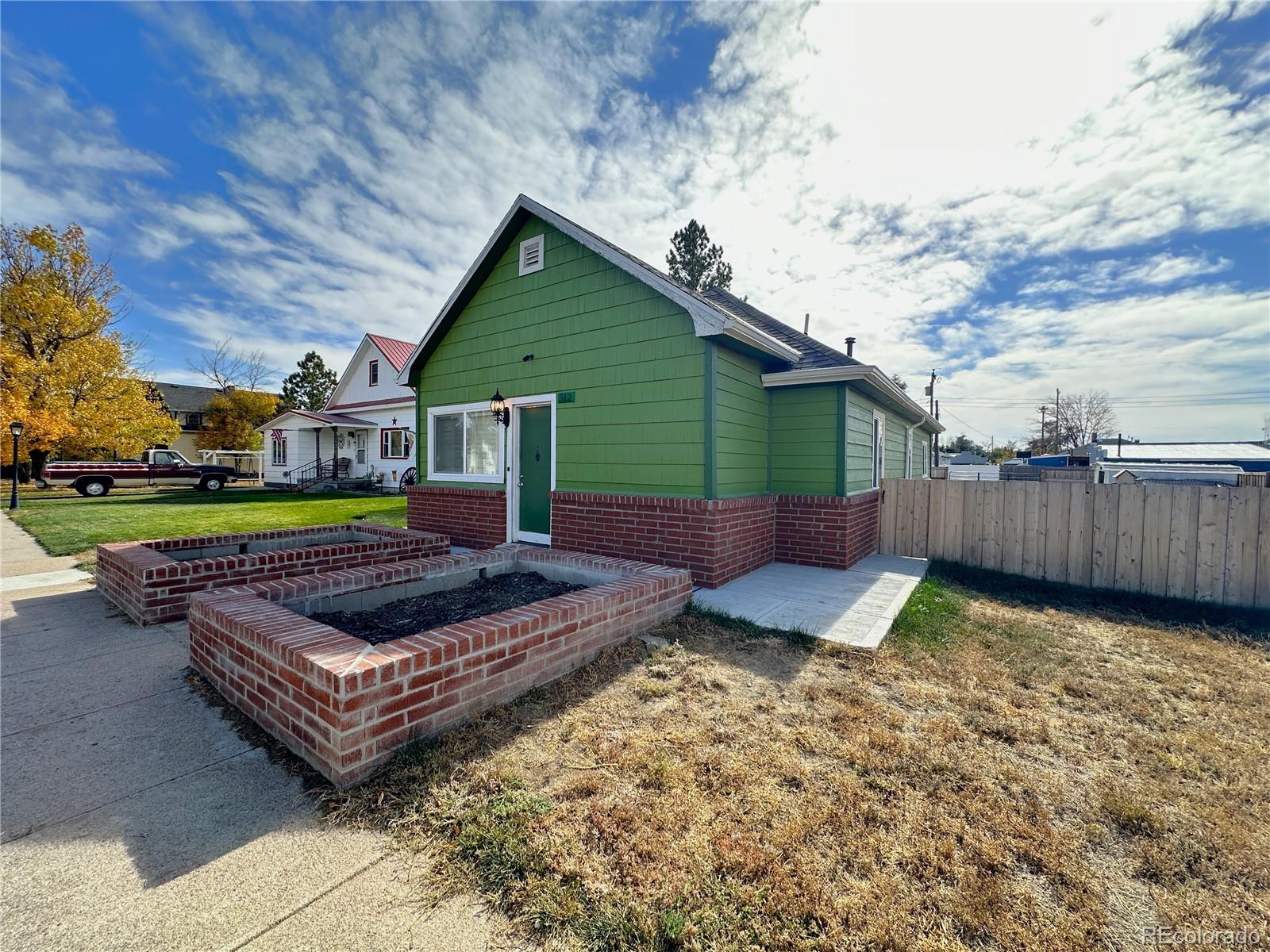 312 6th Street, Hugo, CO 80821, 2 Bedrooms Bedrooms, ,2 BathroomsBathrooms,Residential,For Sale,6th,REC9243011