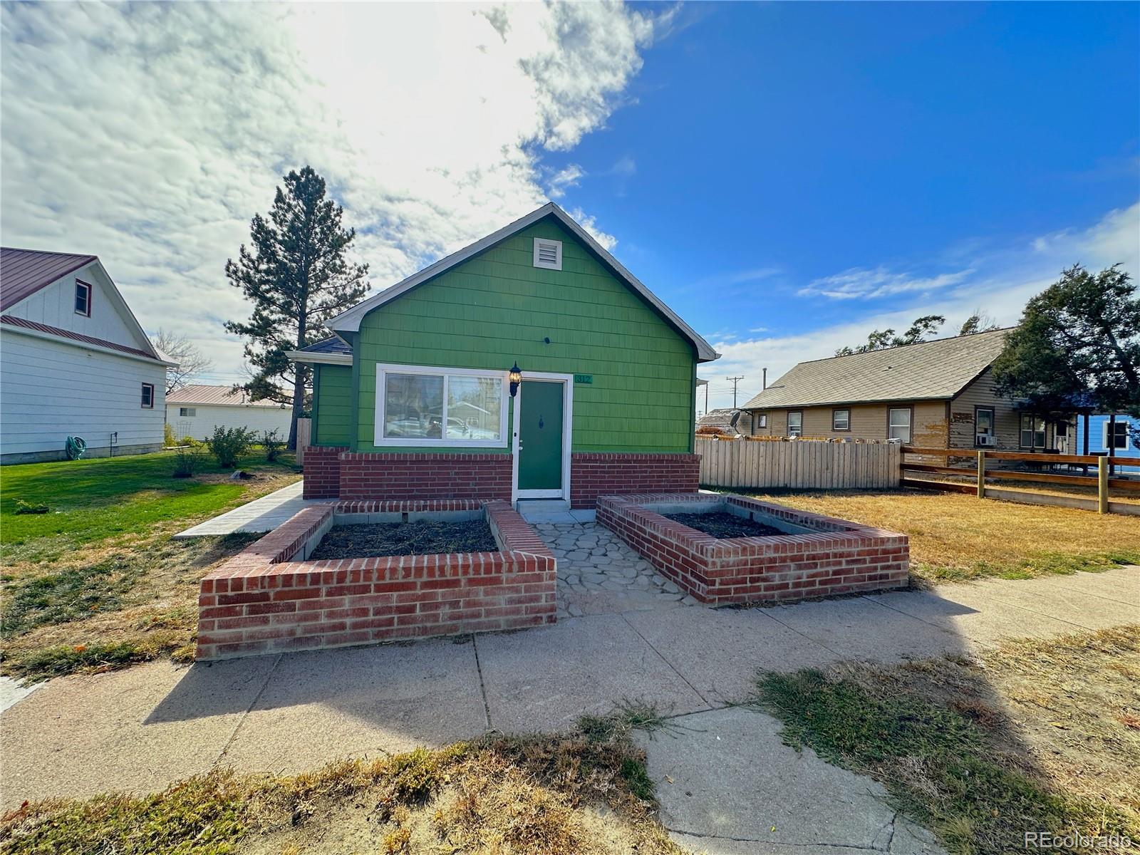 312 6th Street, Hugo, CO 80821, 2 Bedrooms Bedrooms, ,2 BathroomsBathrooms,Residential,For Sale,6th,REC9243011