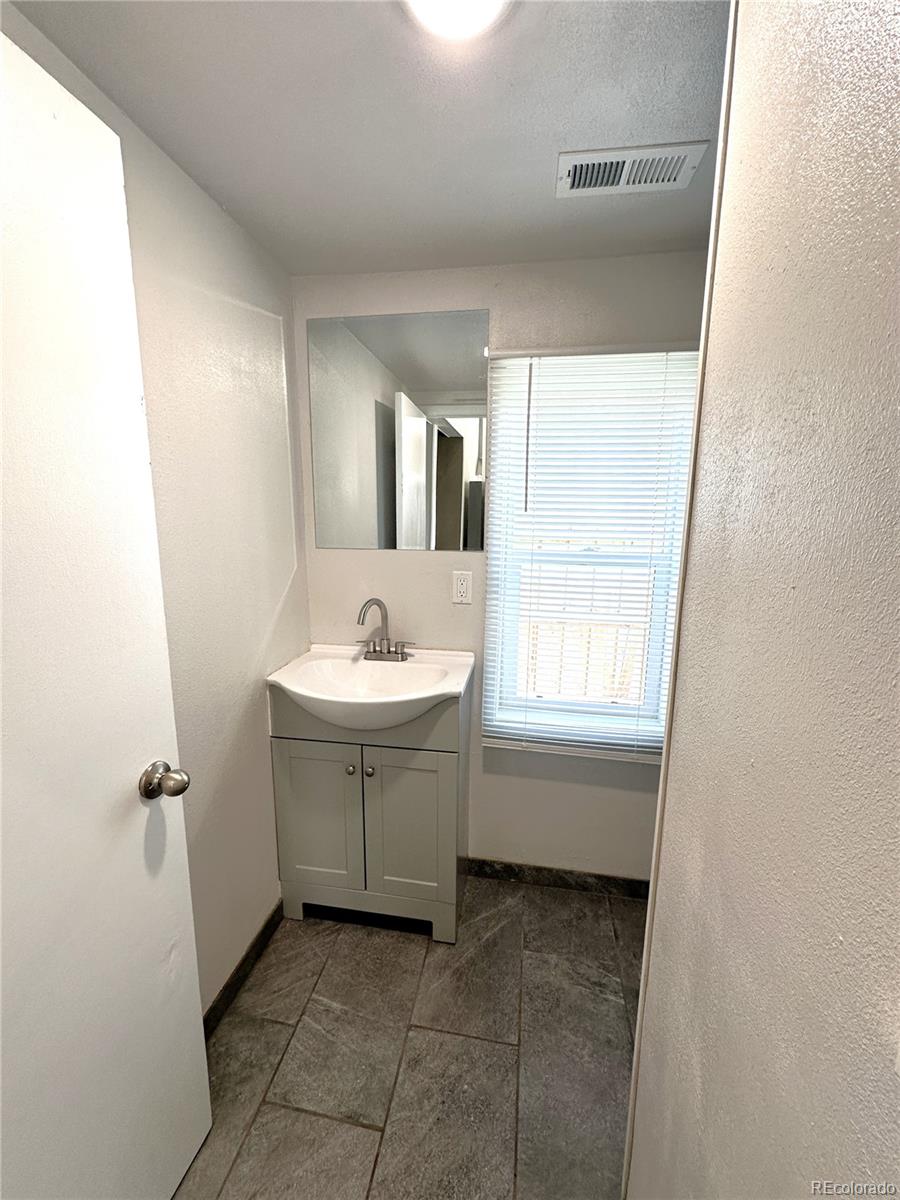 312 6th Street, Hugo, CO 80821, 2 Bedrooms Bedrooms, ,2 BathroomsBathrooms,Residential,For Sale,6th,REC9243011