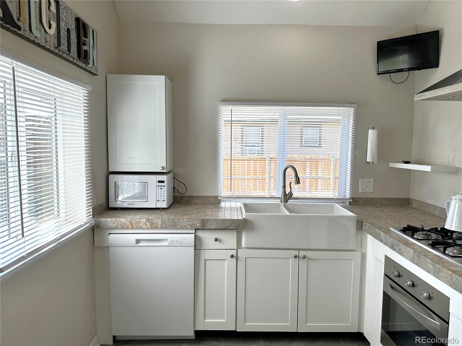 312 6th Street, Hugo, CO 80821, 2 Bedrooms Bedrooms, ,2 BathroomsBathrooms,Residential,For Sale,6th,REC9243011