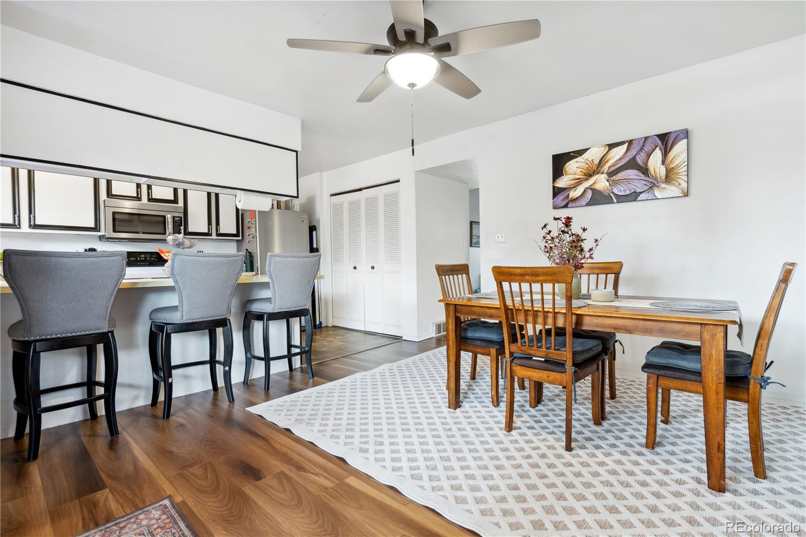 1832 Robb Street, Lakewood, CO 80215, 2 Bedrooms Bedrooms, ,3 BathroomsBathrooms,Residential,For Sale,Robb,REC8905689