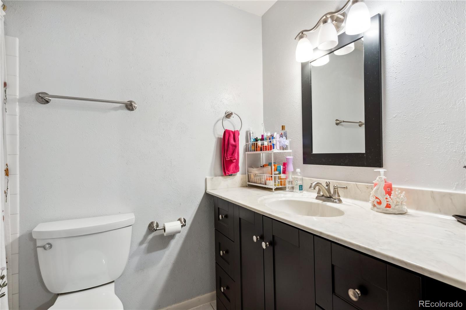 1832 Robb Street, Lakewood, CO 80215, 2 Bedrooms Bedrooms, ,3 BathroomsBathrooms,Residential,For Sale,Robb,REC8905689