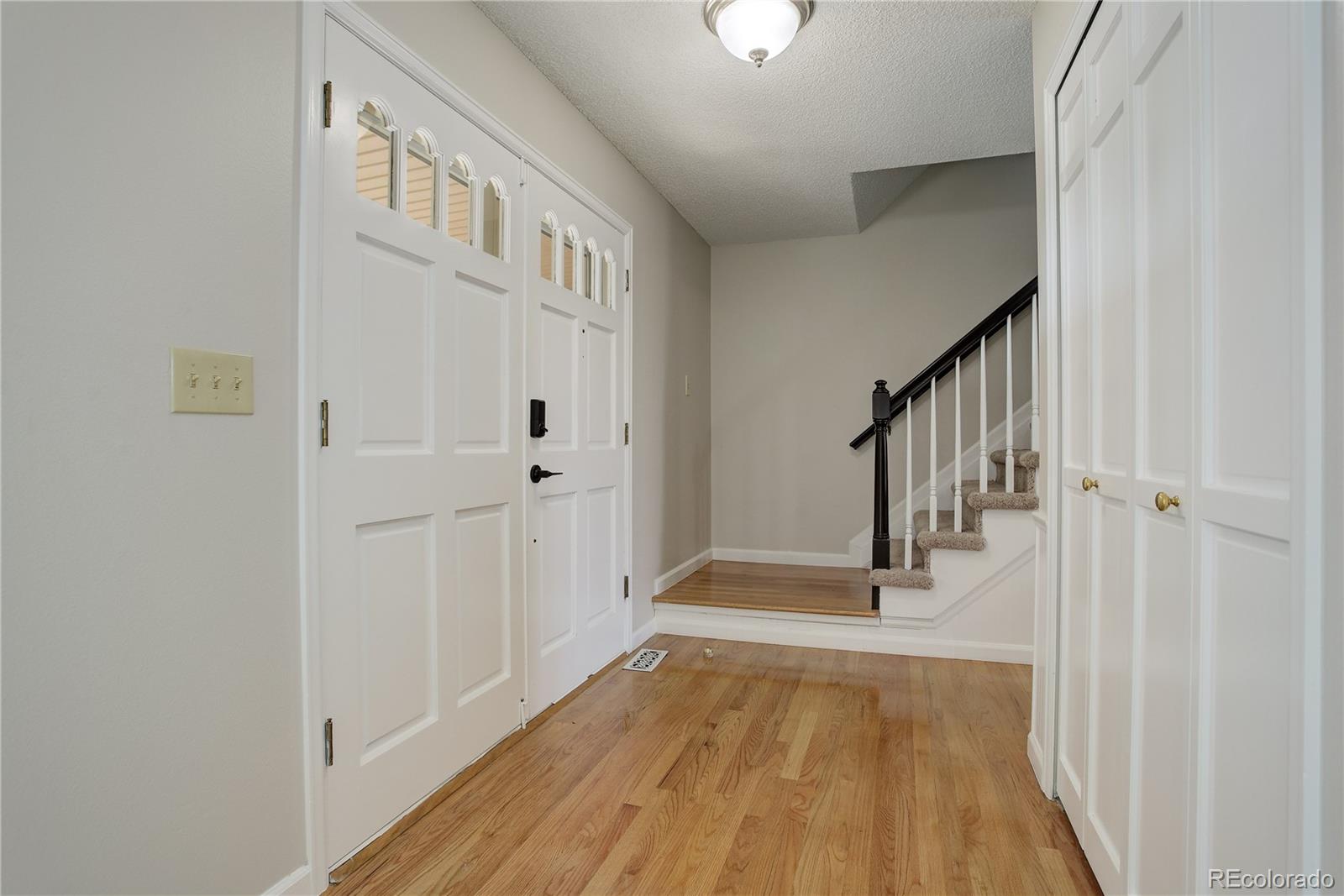 5208 S Yampa Court, Centennial, CO 80015, 4 Bedrooms Bedrooms, ,3 BathroomsBathrooms,Residential,For Sale,Yampa,REC6959139