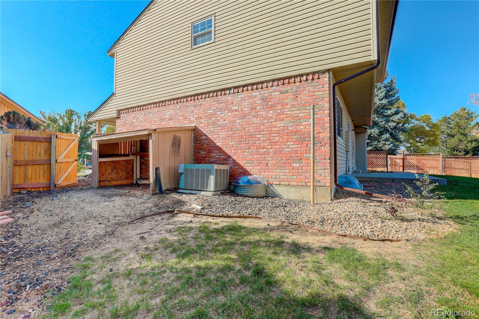 5208 S Yampa Court, Centennial, CO 80015, 4 Bedrooms Bedrooms, ,3 BathroomsBathrooms,Residential,For Sale,Yampa,REC6959139