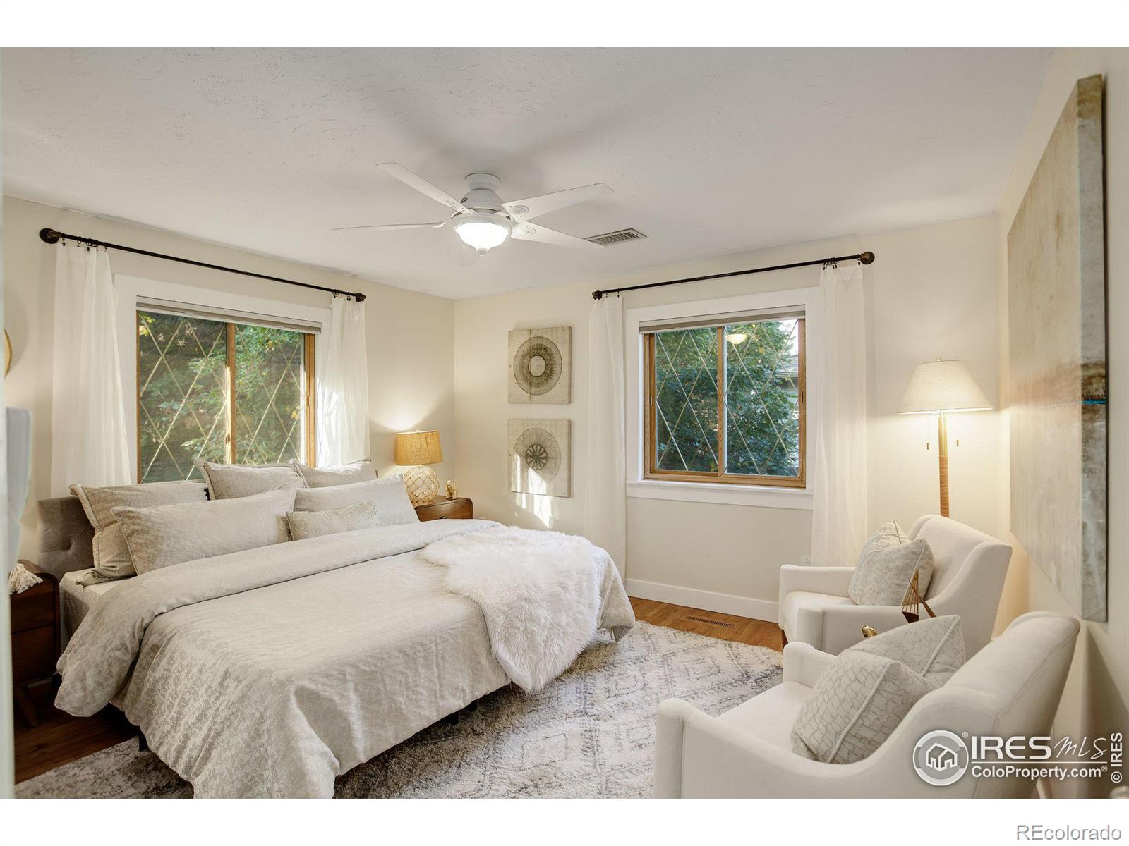 2823 Mountain View Avenue, Longmont, CO 80503, 3 Bedrooms Bedrooms, ,2 BathroomsBathrooms,Residential,For Sale,Mountain View,RECIR1020389