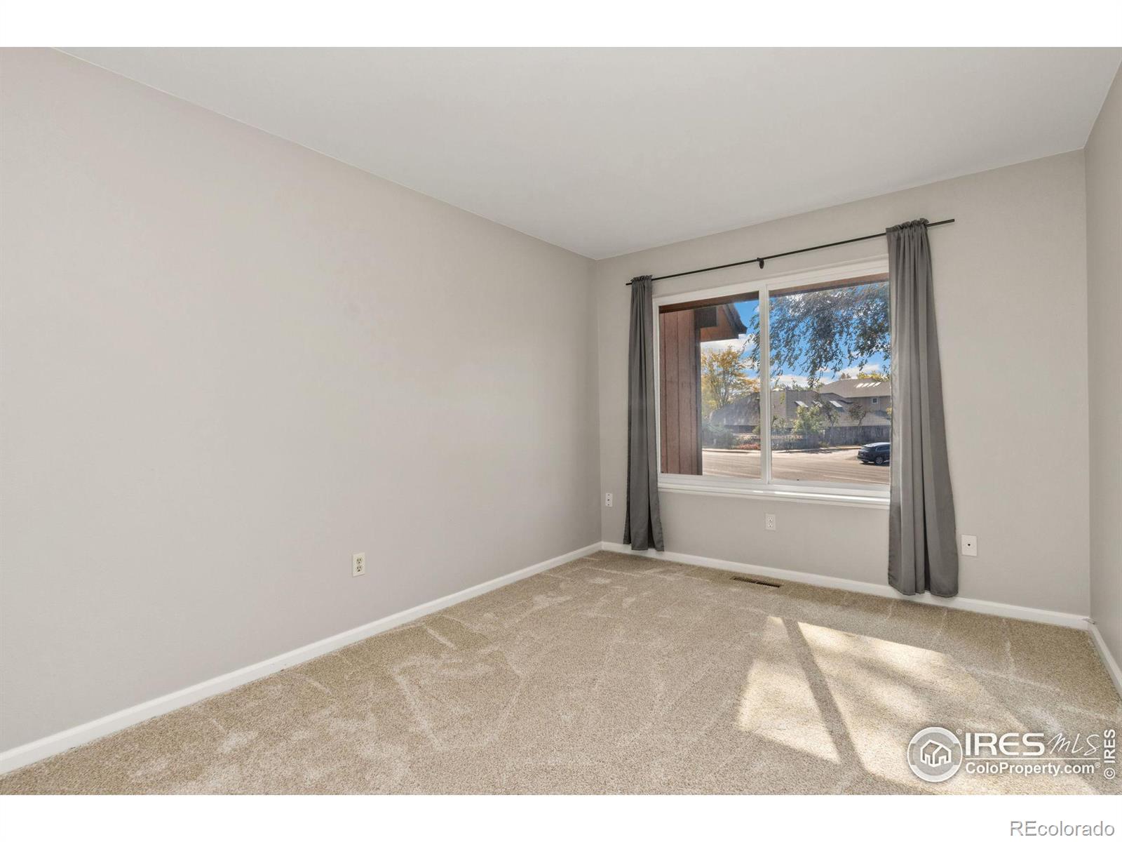 1935 Waters Edge Street #C, Fort Collins, CO 80526, 3 Bedrooms Bedrooms, ,2 BathroomsBathrooms,Residential,For Sale,Waters Edge,RECIR1020400