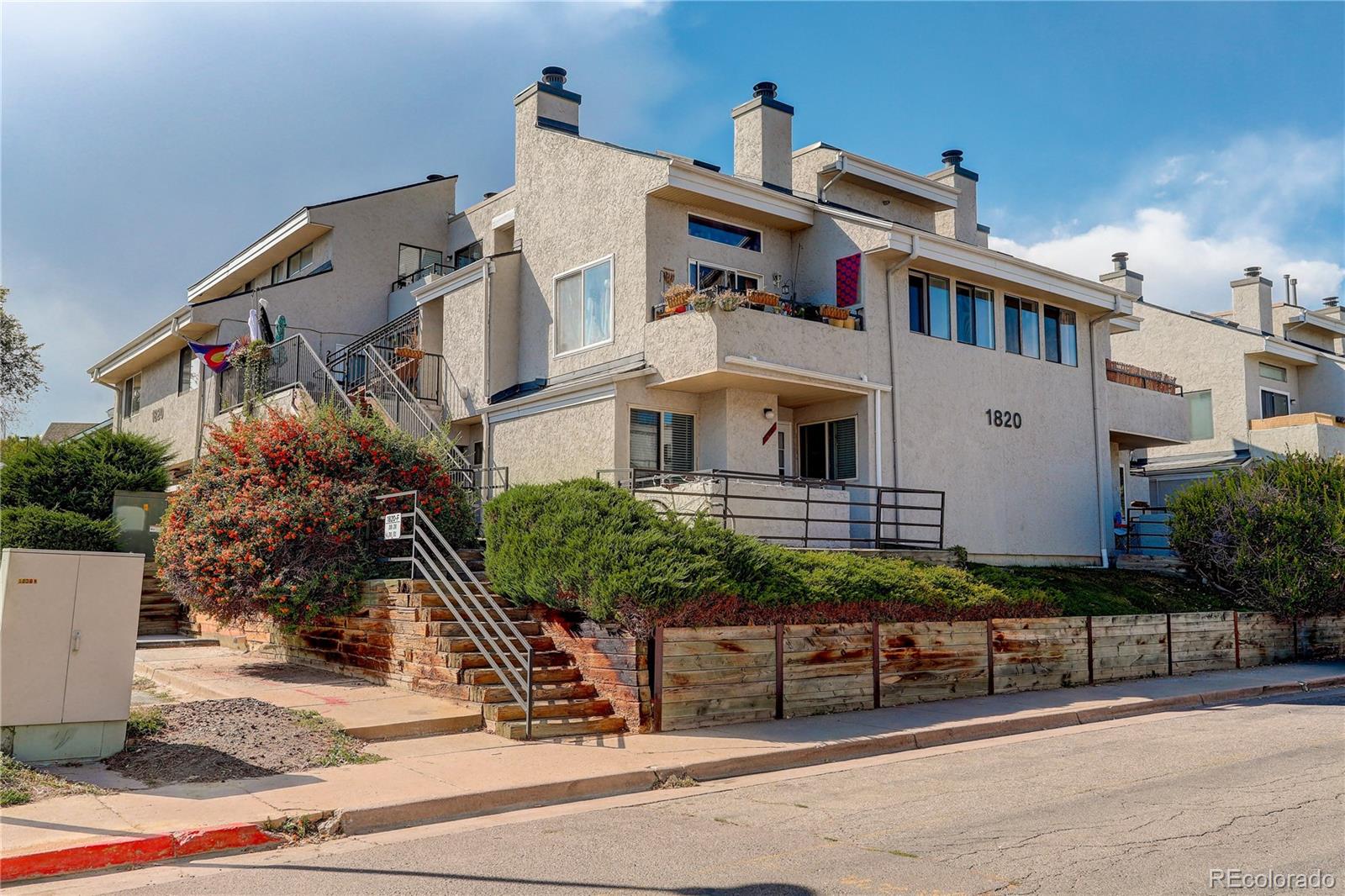 1820 Newland Court #213, Lakewood, CO 80214, 1 Bedroom Bedrooms, ,1 BathroomBathrooms,Residential,For Sale,Newland,REC9166536