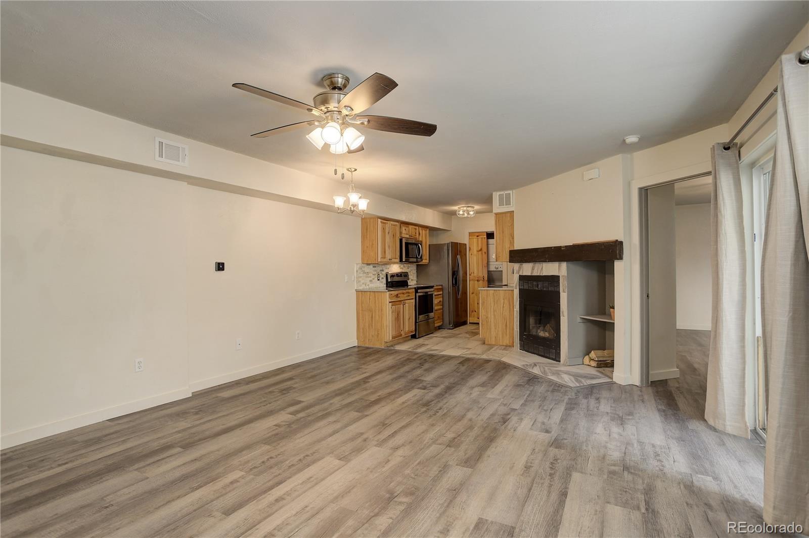 1820 Newland Court #213, Lakewood, CO 80214, 1 Bedroom Bedrooms, ,1 BathroomBathrooms,Residential,For Sale,Newland,REC9166536