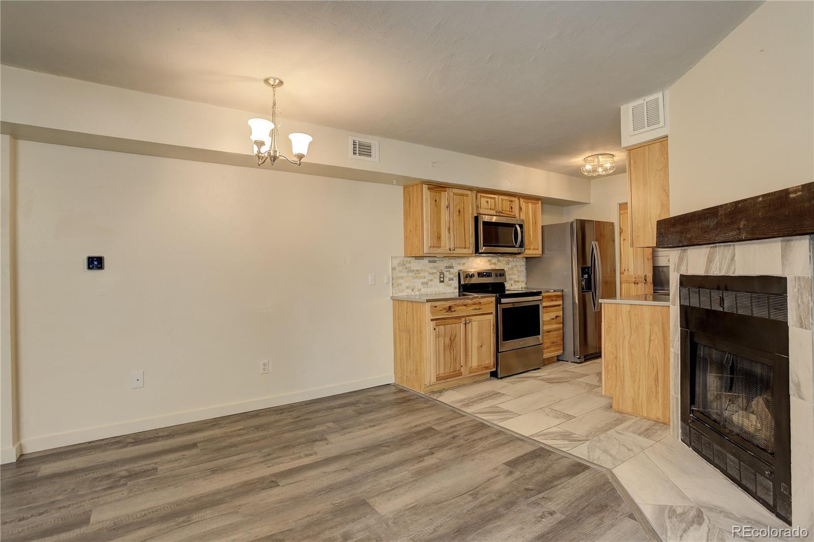 1820 Newland Court #213, Lakewood, CO 80214, 1 Bedroom Bedrooms, ,1 BathroomBathrooms,Residential,For Sale,Newland,REC9166536