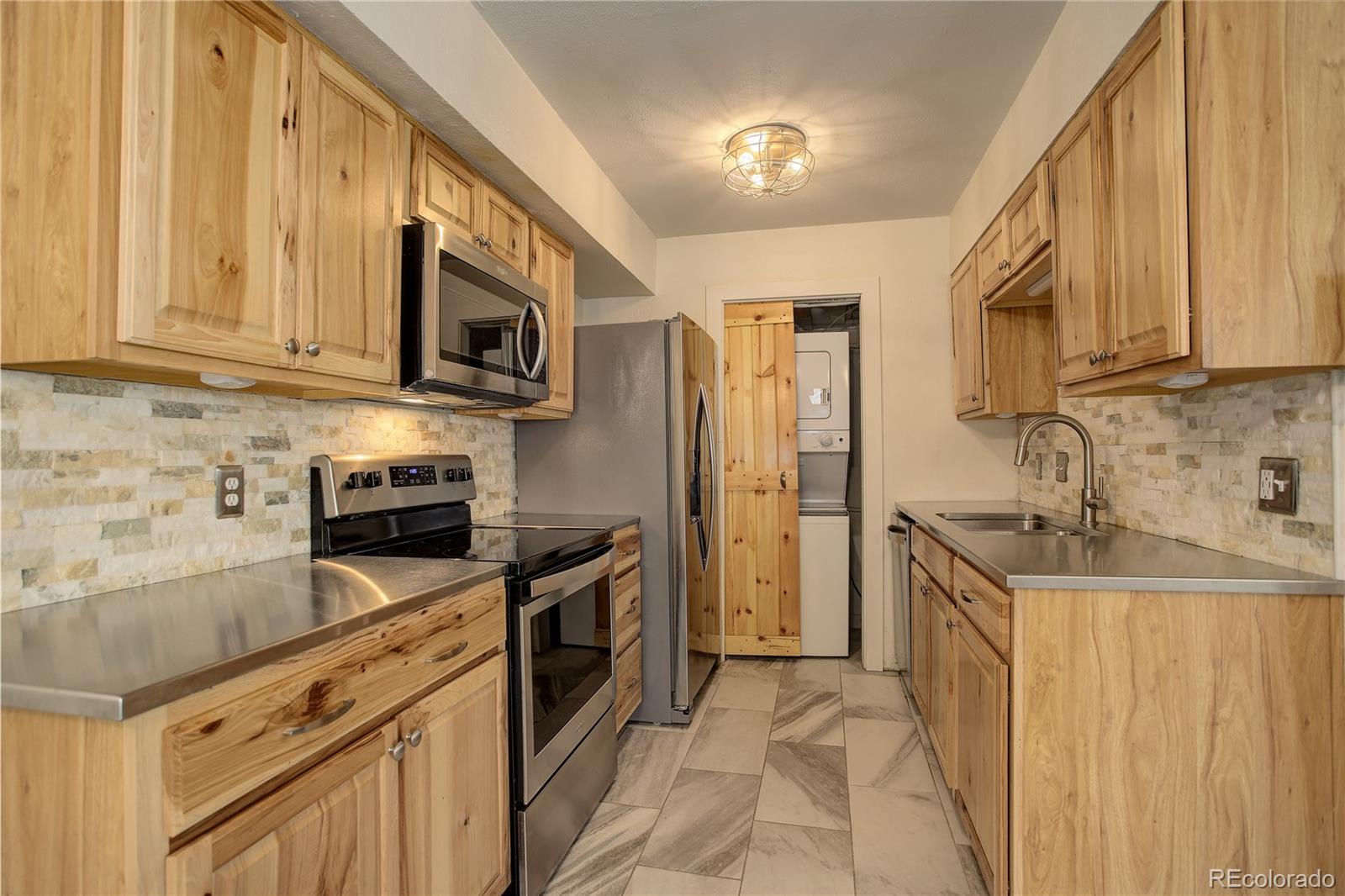 1820 Newland Court #213, Lakewood, CO 80214, 1 Bedroom Bedrooms, ,1 BathroomBathrooms,Residential,For Sale,Newland,REC9166536