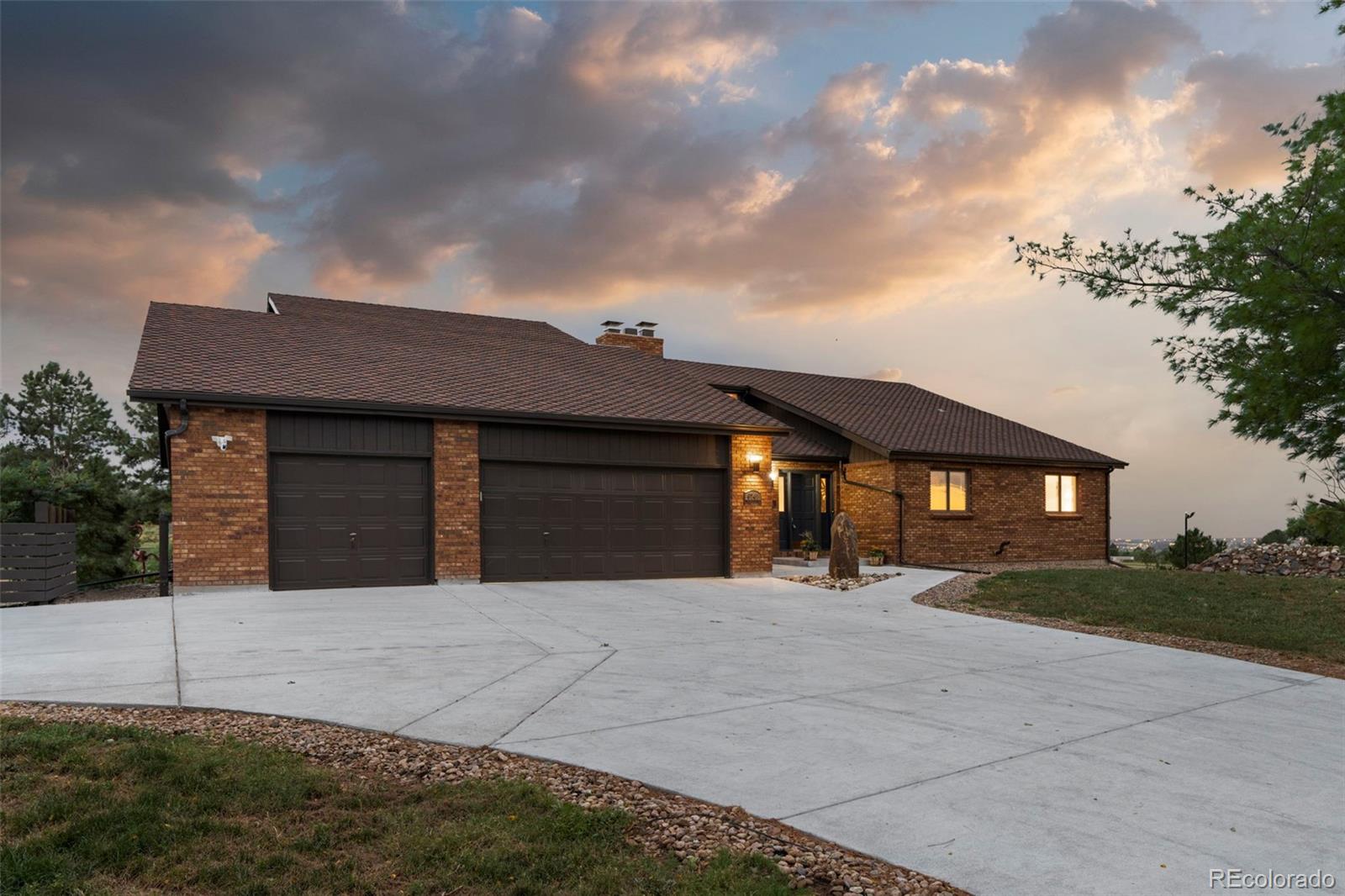 6741 S Chapparal W Circle, Centennial, CO 80016, 5 Bedrooms Bedrooms, ,4 BathroomsBathrooms,Residential,For Sale,Chapparal,REC2659730