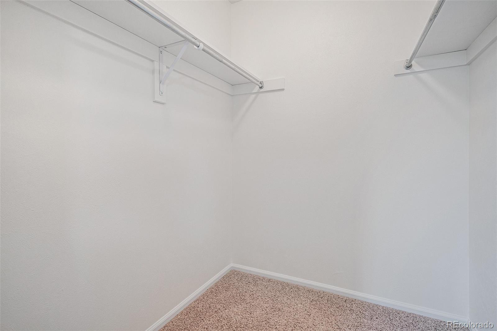 8879 Friend Avenue, Littleton, CO 80128, 3 Bedrooms Bedrooms, ,2 BathroomsBathrooms,Residential,For Sale,Friend,REC4810122