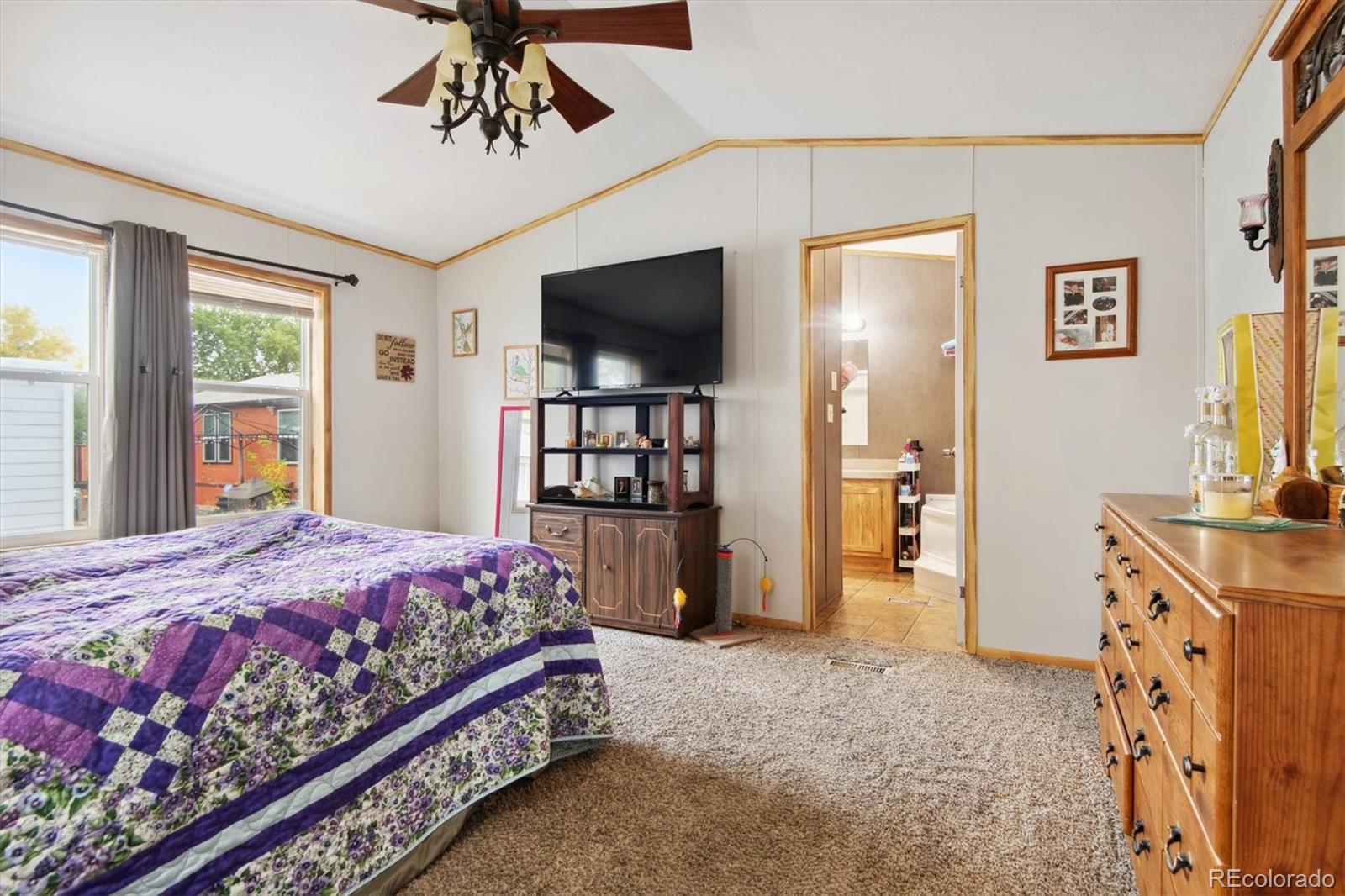 1201 Thornton Parkway, Thornton, CO 80260, 3 Bedrooms Bedrooms, ,2 BathroomsBathrooms,Residential,For Sale,Thornton,REC8772149