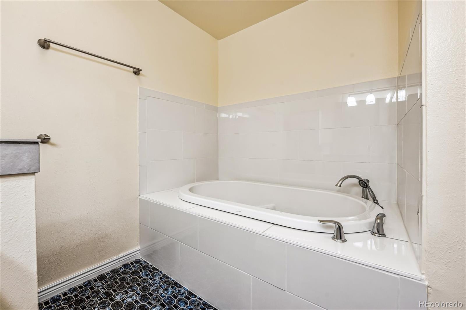 7248 Secrest Court, Arvada, CO 80007, 5 Bedrooms Bedrooms, ,4 BathroomsBathrooms,Residential,For Sale,Quaker Acres,Secrest,REC7776221