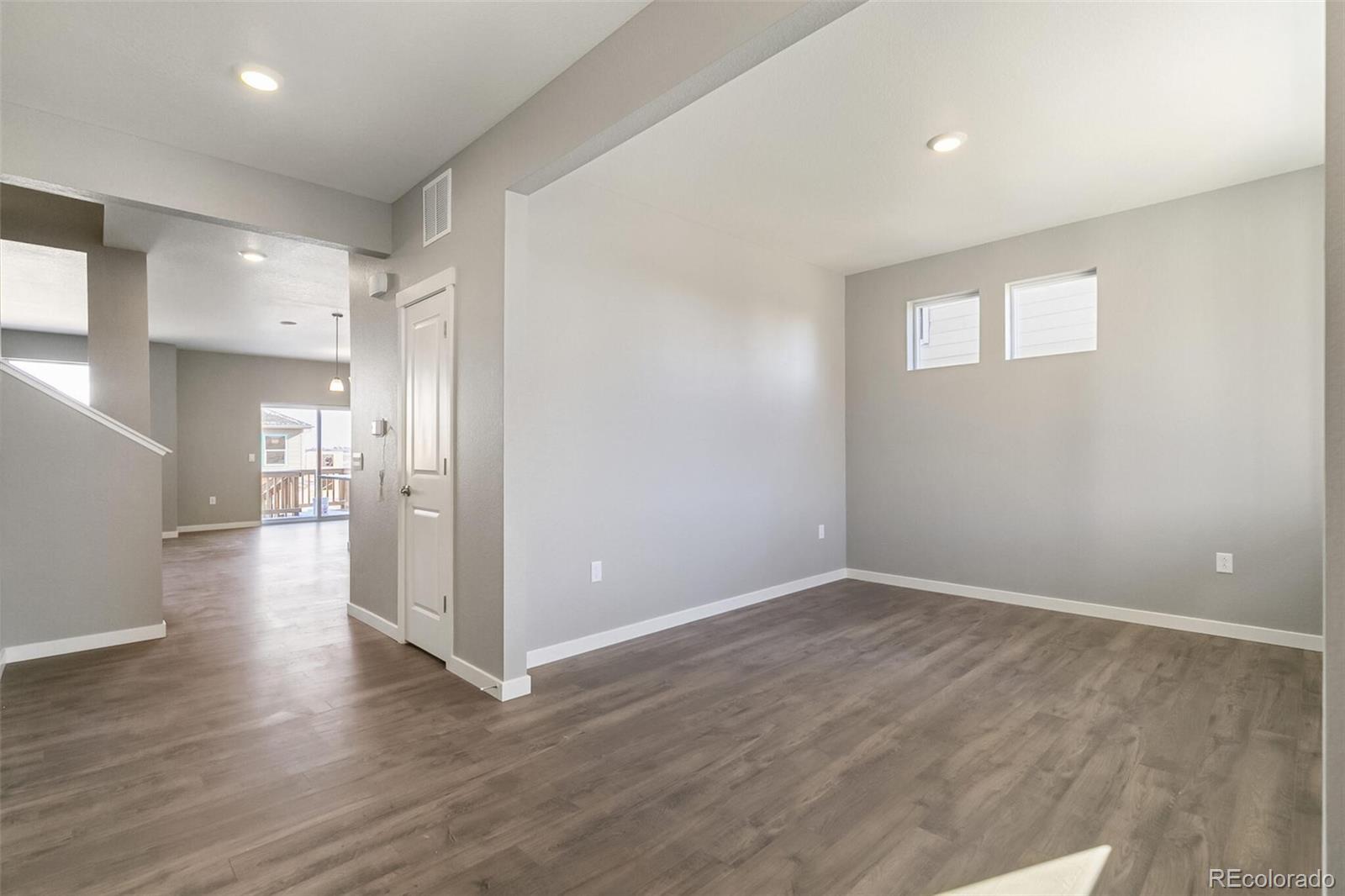 13448 Valentia Place, Thornton, CO 80602, 5 Bedrooms Bedrooms, ,3 BathroomsBathrooms,Residential,For Sale,Valentia,REC5634778