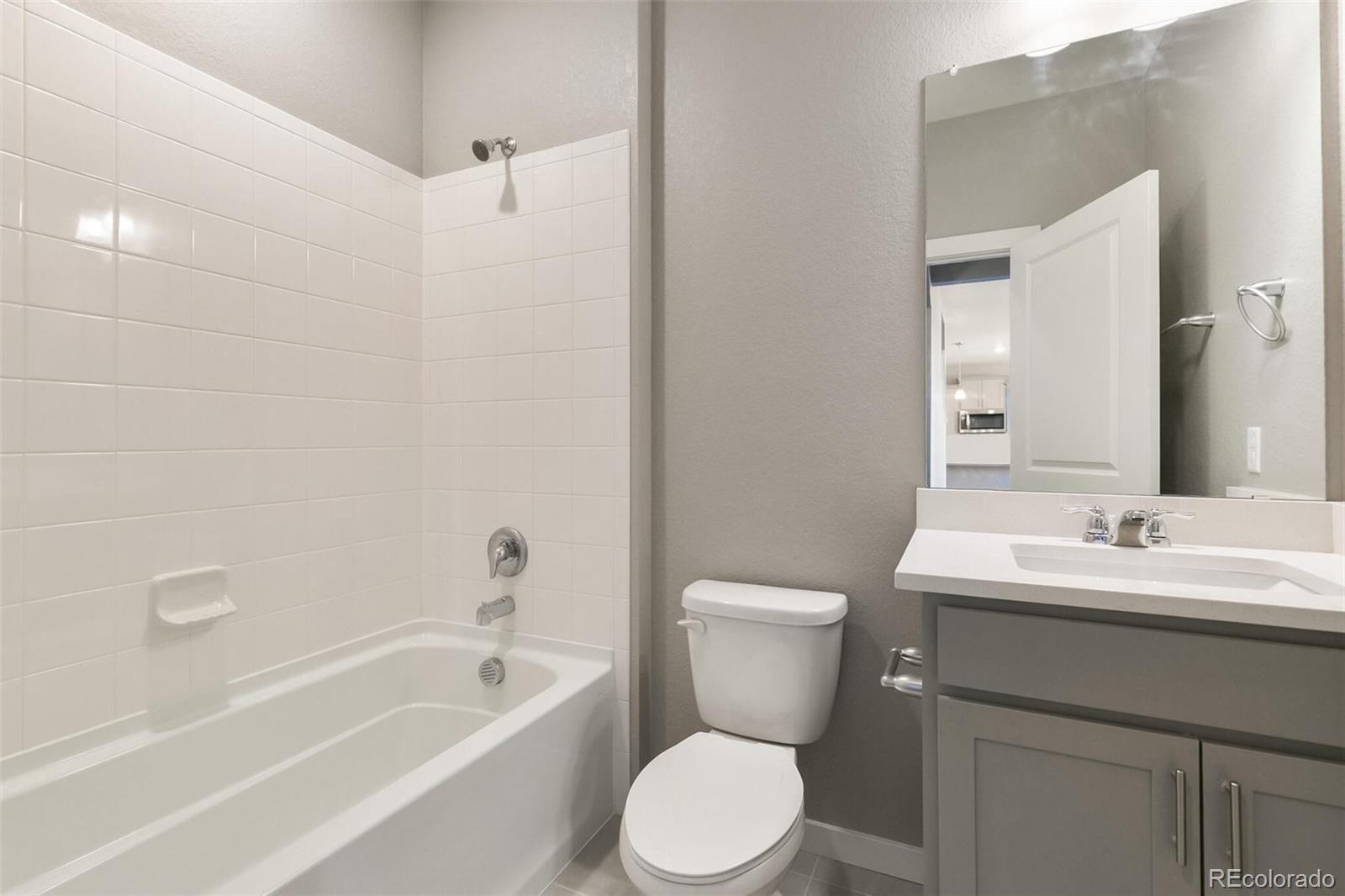 13448 Valentia Place, Thornton, CO 80602, 5 Bedrooms Bedrooms, ,3 BathroomsBathrooms,Residential,For Sale,Valentia,REC5634778
