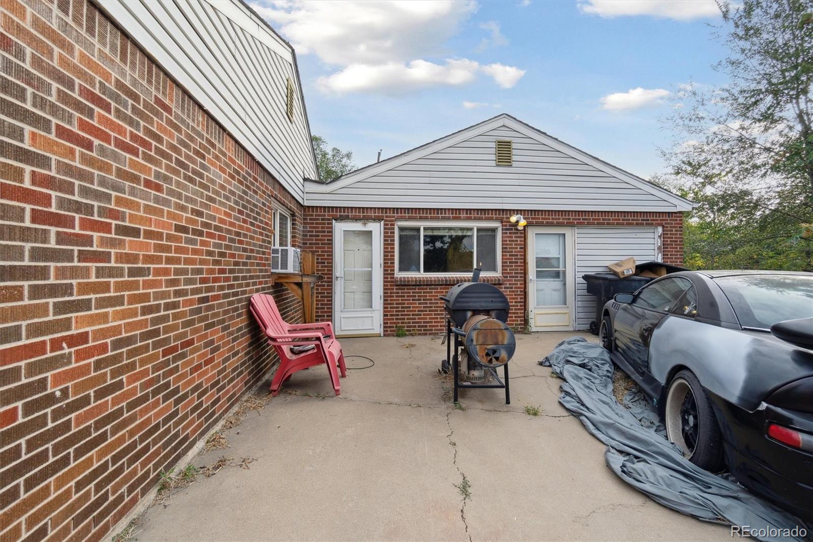 1530 90th Avenue, Thornton, CO 80229, 3 Bedrooms Bedrooms, ,2 BathroomsBathrooms,Residential,For Sale,90th,REC4251042