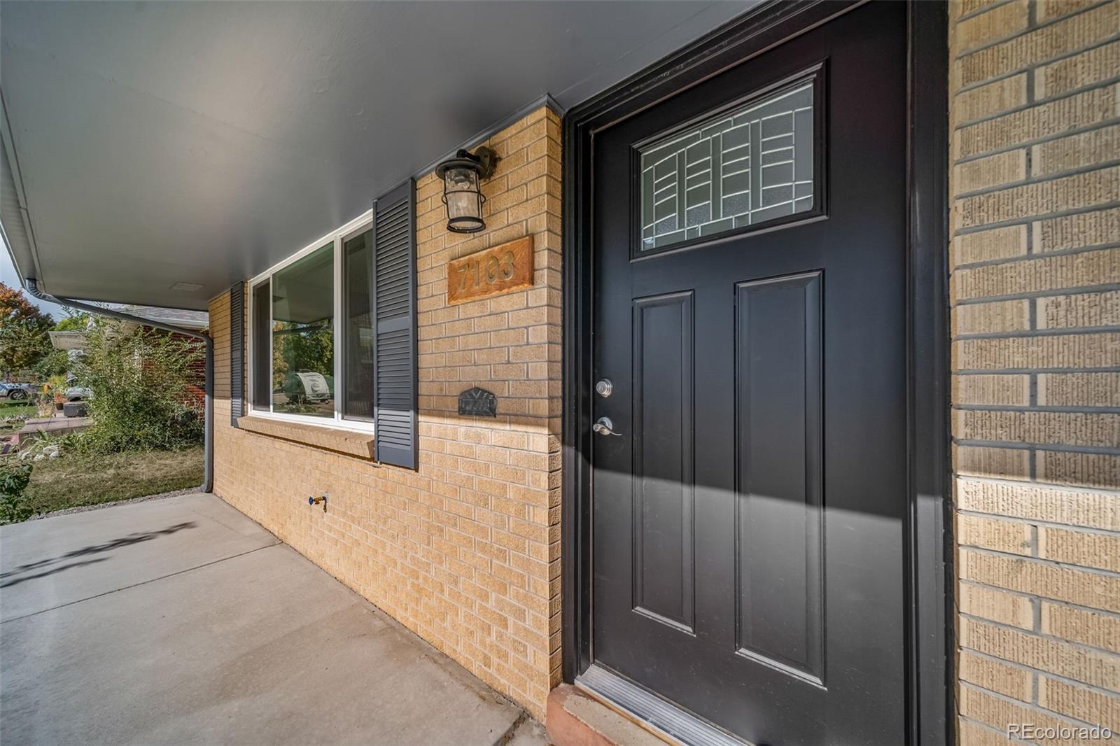 Restricted Address, 4 Bedrooms Bedrooms, ,2 BathroomsBathrooms,Residential,For Sale,67th,REC7638889