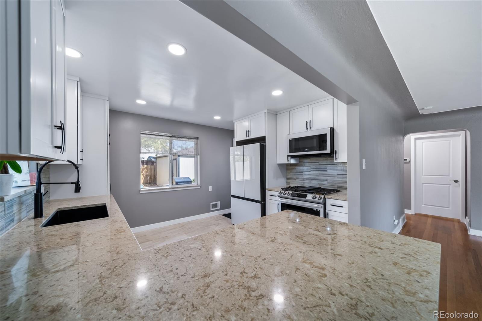 Restricted Address, 4 Bedrooms Bedrooms, ,2 BathroomsBathrooms,Residential,For Sale,67th,REC7638889