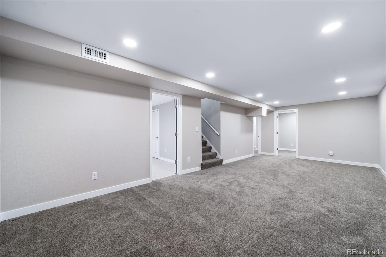 Restricted Address, 4 Bedrooms Bedrooms, ,2 BathroomsBathrooms,Residential,For Sale,67th,REC7638889