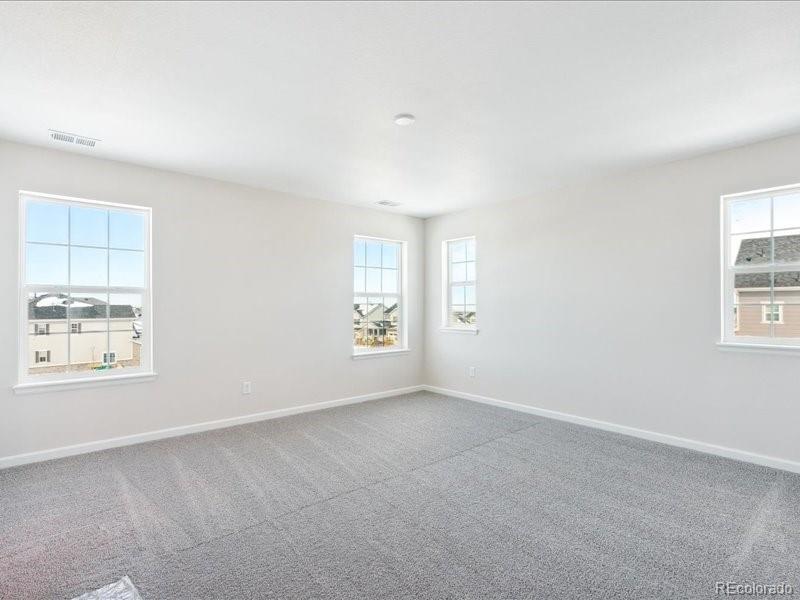 7345 Waterloo Way, Aurora, CO 80016, 5 Bedrooms Bedrooms, ,5 BathroomsBathrooms,Residential,For Sale,Waterloo,REC6256116