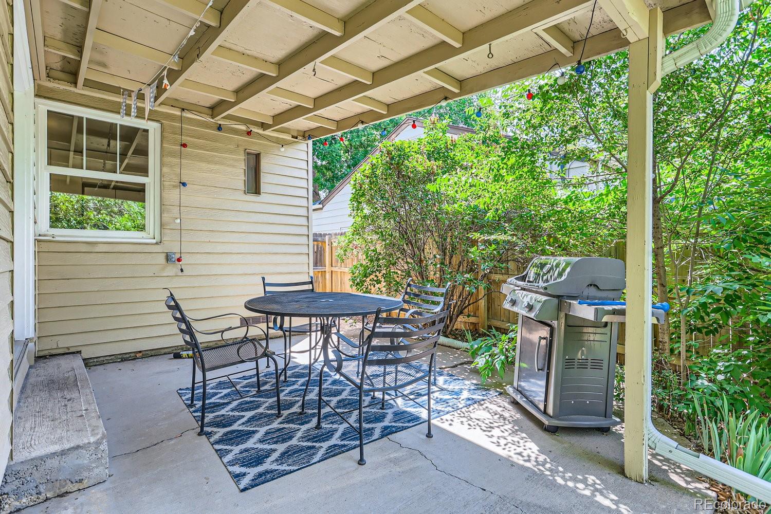 1525 S Bellaire Street, Denver, CO 80222, 3 Bedrooms Bedrooms, ,2 BathroomsBathrooms,Residential,For Sale,Bellaire,REC6008868