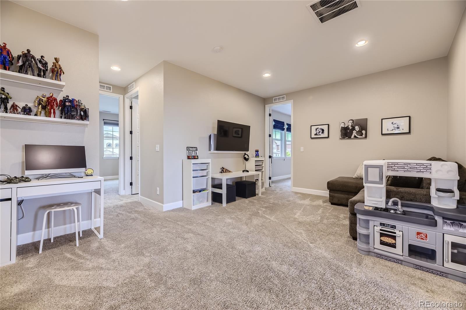 11330 Yellow Tip Point, Parker, CO 80134, 6 Bedrooms Bedrooms, ,8 BathroomsBathrooms,Residential,For Sale,Yellow Tip,REC7584500