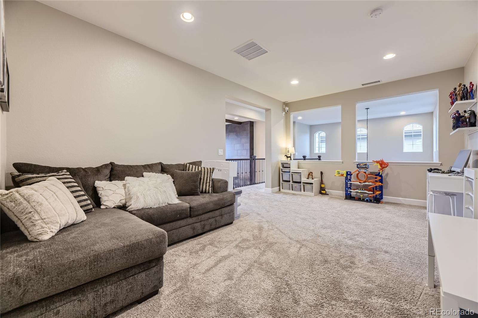 11330 Yellow Tip Point, Parker, CO 80134, 6 Bedrooms Bedrooms, ,8 BathroomsBathrooms,Residential,For Sale,Yellow Tip,REC7584500