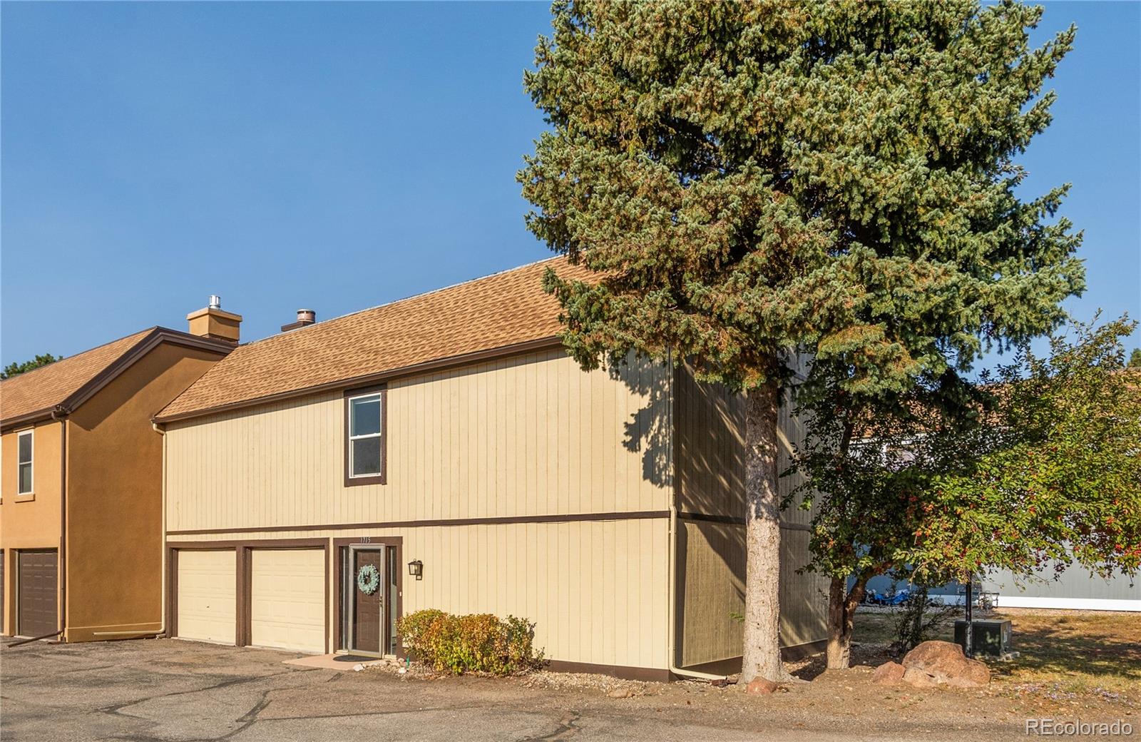 1715 Woodmoor Drive, Monument, CO 80132, 2 Bedrooms Bedrooms, ,2 BathroomsBathrooms,Residential,For Sale,Lake Woodmoor Townhomes,Woodmoor,REC8374987