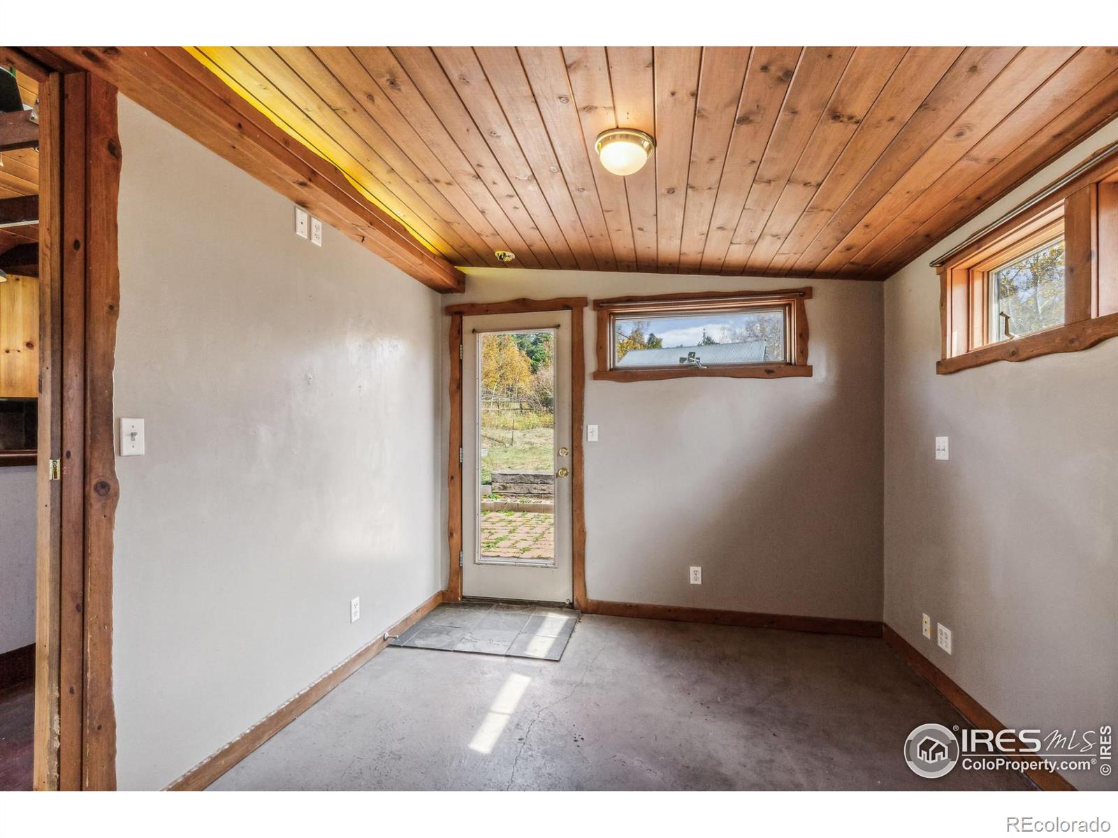 24427 Peak to Peak Highway, Nederland, CO 80466, 2 Bedrooms Bedrooms, ,1 BathroomBathrooms,Residential,For Sale,Peak to Peak,RECIR1020569