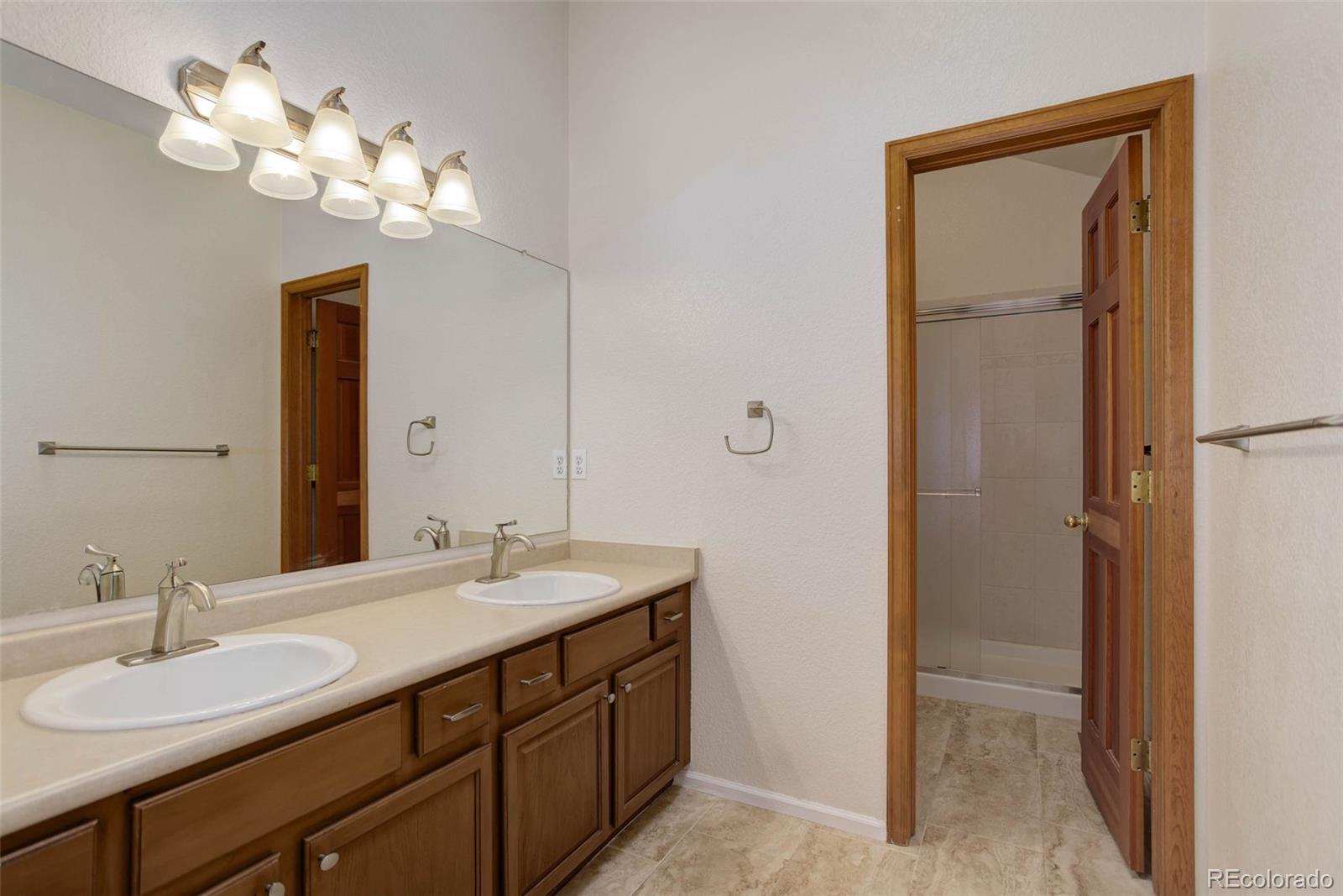 6453 Yank Court #B, Arvada, CO 80004, 2 Bedrooms Bedrooms, ,3 BathroomsBathrooms,Residential,For Sale,Yank,REC8319624