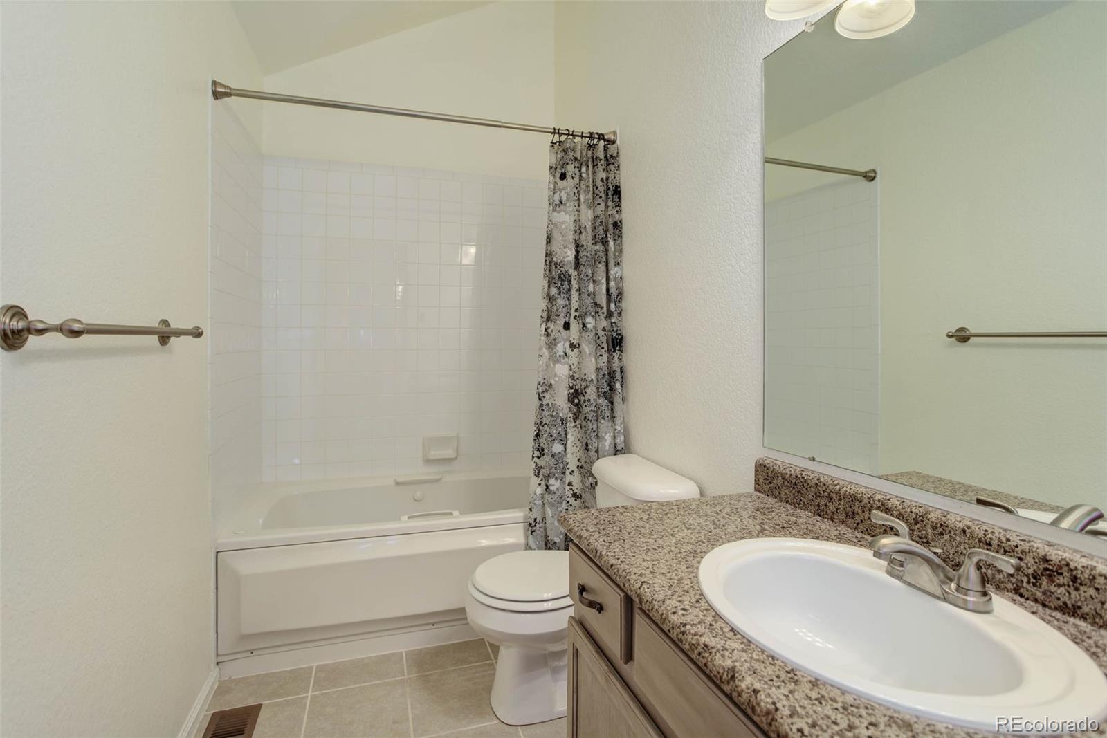 6453 Yank Court #B, Arvada, CO 80004, 2 Bedrooms Bedrooms, ,3 BathroomsBathrooms,Residential,For Sale,Yank,REC8319624