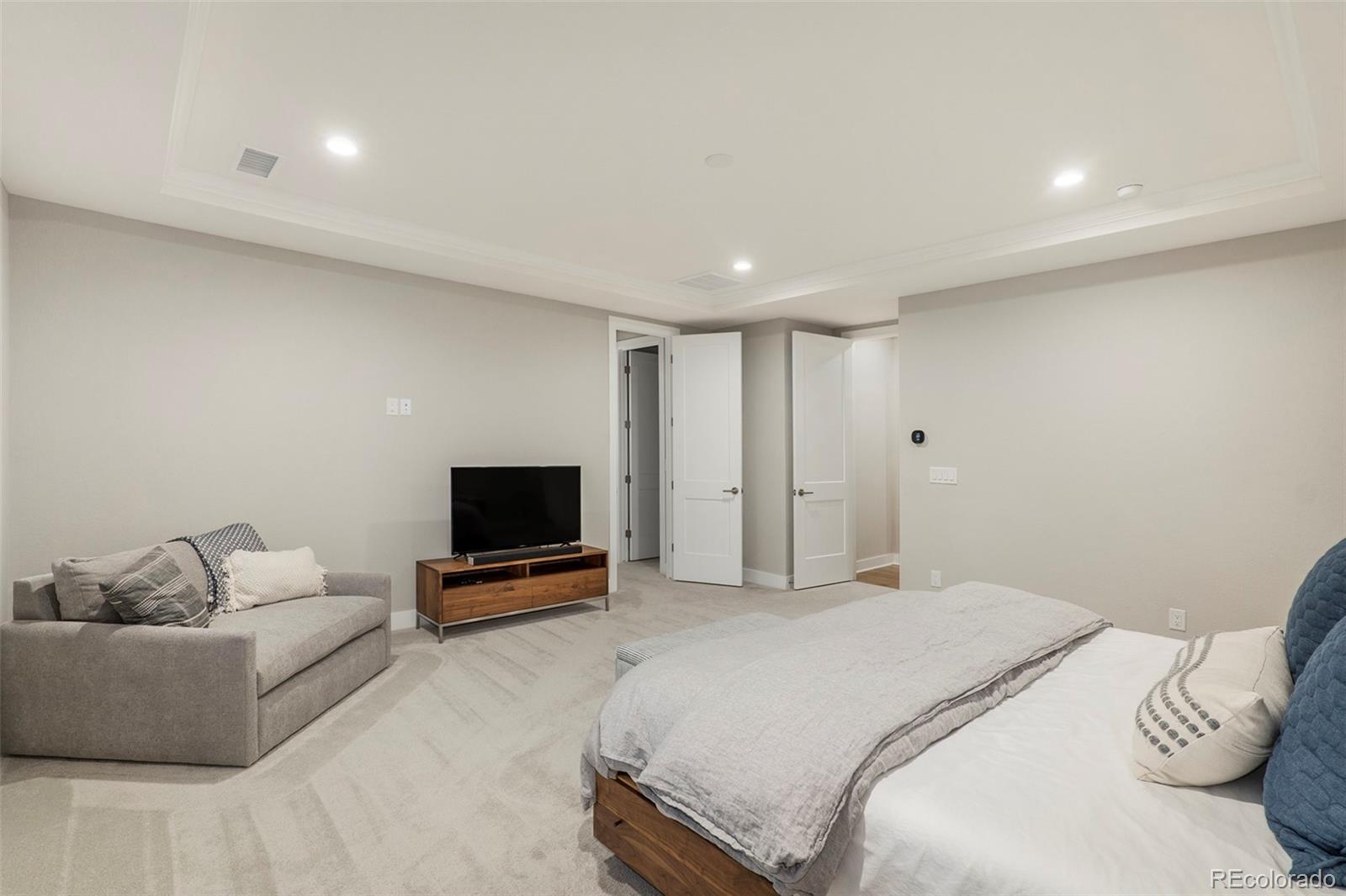 5828 Tesoro Point, Parker, CO 80134, 4 Bedrooms Bedrooms, ,4 BathroomsBathrooms,Residential,For Sale,Tesoro,REC8841870