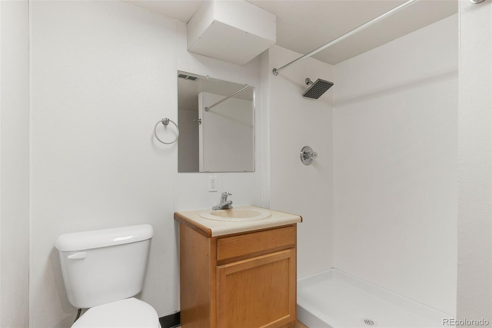 9901 51st Place, Arvada, CO 80002, 3 Bedrooms Bedrooms, ,2 BathroomsBathrooms,Residential,For Sale,51st,REC3427827