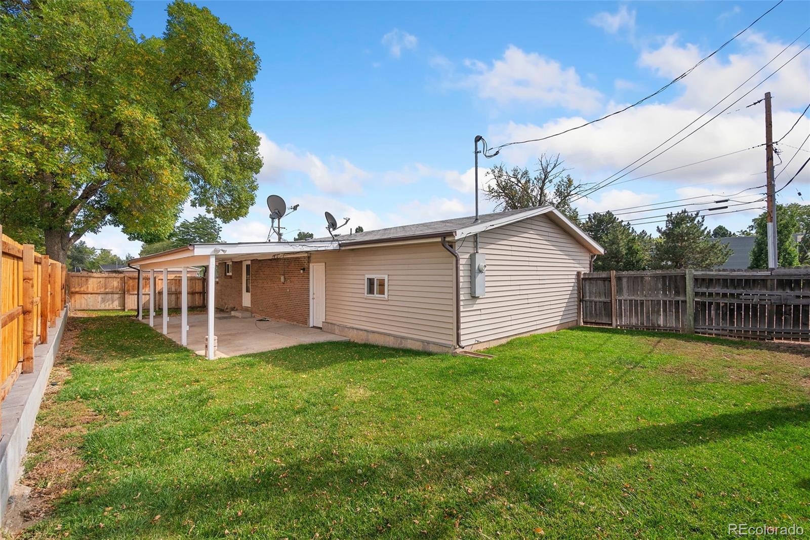 9901 51st Place, Arvada, CO 80002, 3 Bedrooms Bedrooms, ,2 BathroomsBathrooms,Residential,For Sale,51st,REC3427827