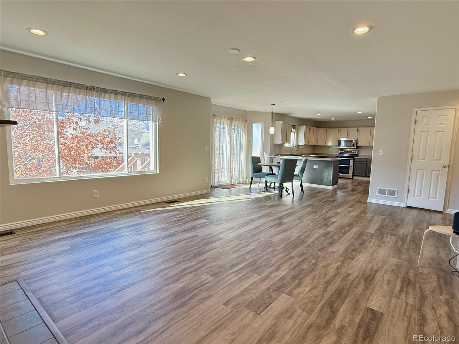 8135 Eagleview Drive, Littleton, CO 80125, 5 Bedrooms Bedrooms, ,4 BathroomsBathrooms,Residential,For Sale,Eagleview,REC5280907