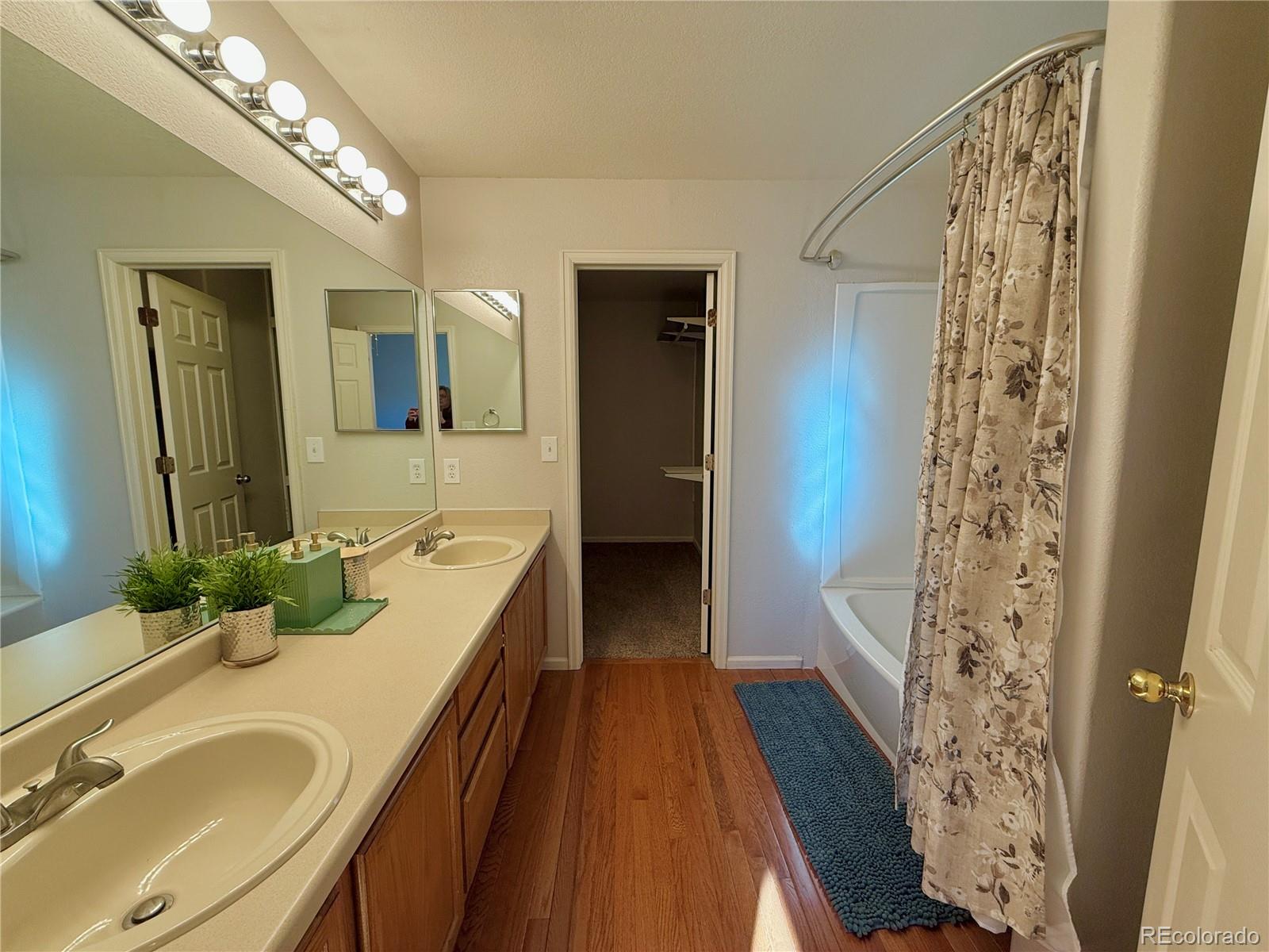 8135 Eagleview Drive, Littleton, CO 80125, 5 Bedrooms Bedrooms, ,4 BathroomsBathrooms,Residential,For Sale,Eagleview,REC5280907