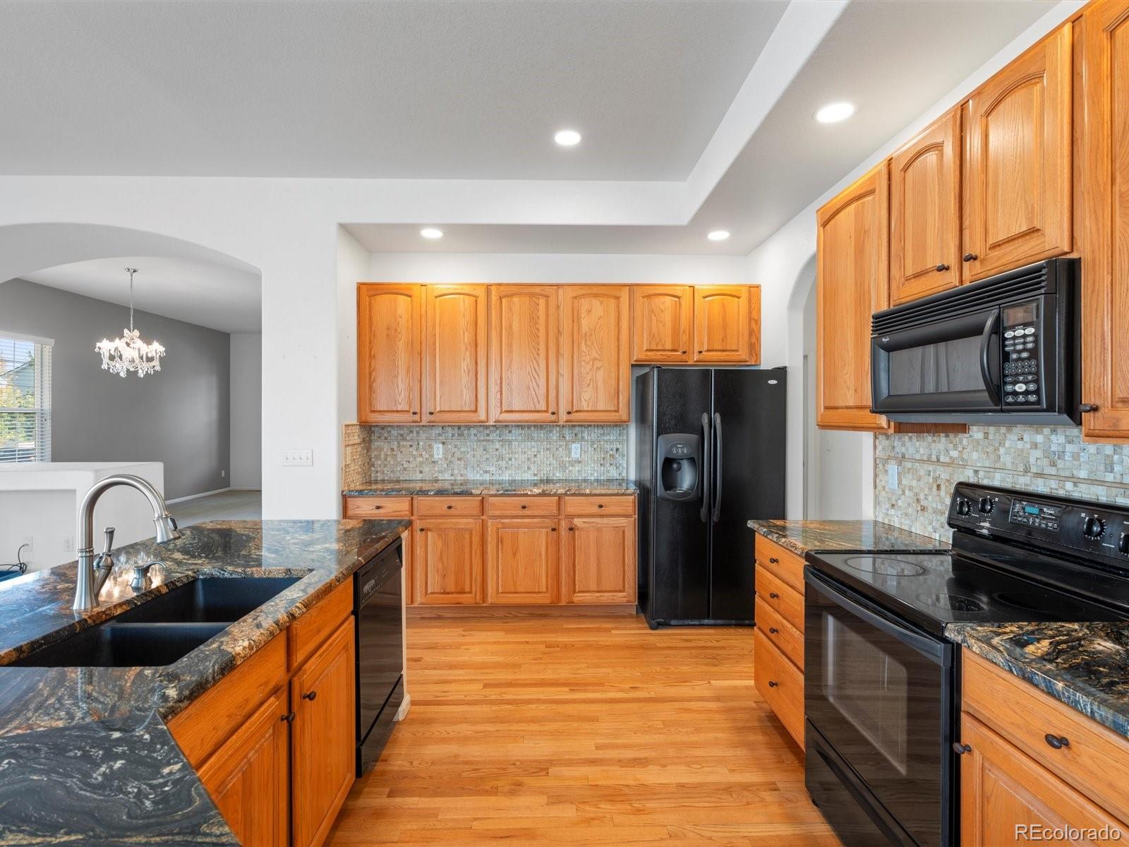 17153 Hawksbead Drive, Parker, CO 80134, 5 Bedrooms Bedrooms, ,5 BathroomsBathrooms,Residential,For Sale,Hawksbead,REC5497002