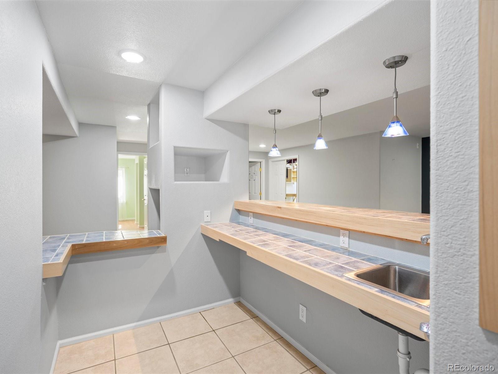 17153 Hawksbead Drive, Parker, CO 80134, 5 Bedrooms Bedrooms, ,5 BathroomsBathrooms,Residential,For Sale,Hawksbead,REC5497002