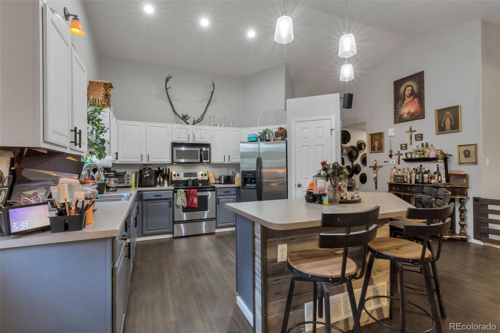 11384 Oakland Drive, Commerce City, CO 80640, 4 Bedrooms Bedrooms, ,3 BathroomsBathrooms,Residential,For Sale,Oakland,REC5457567