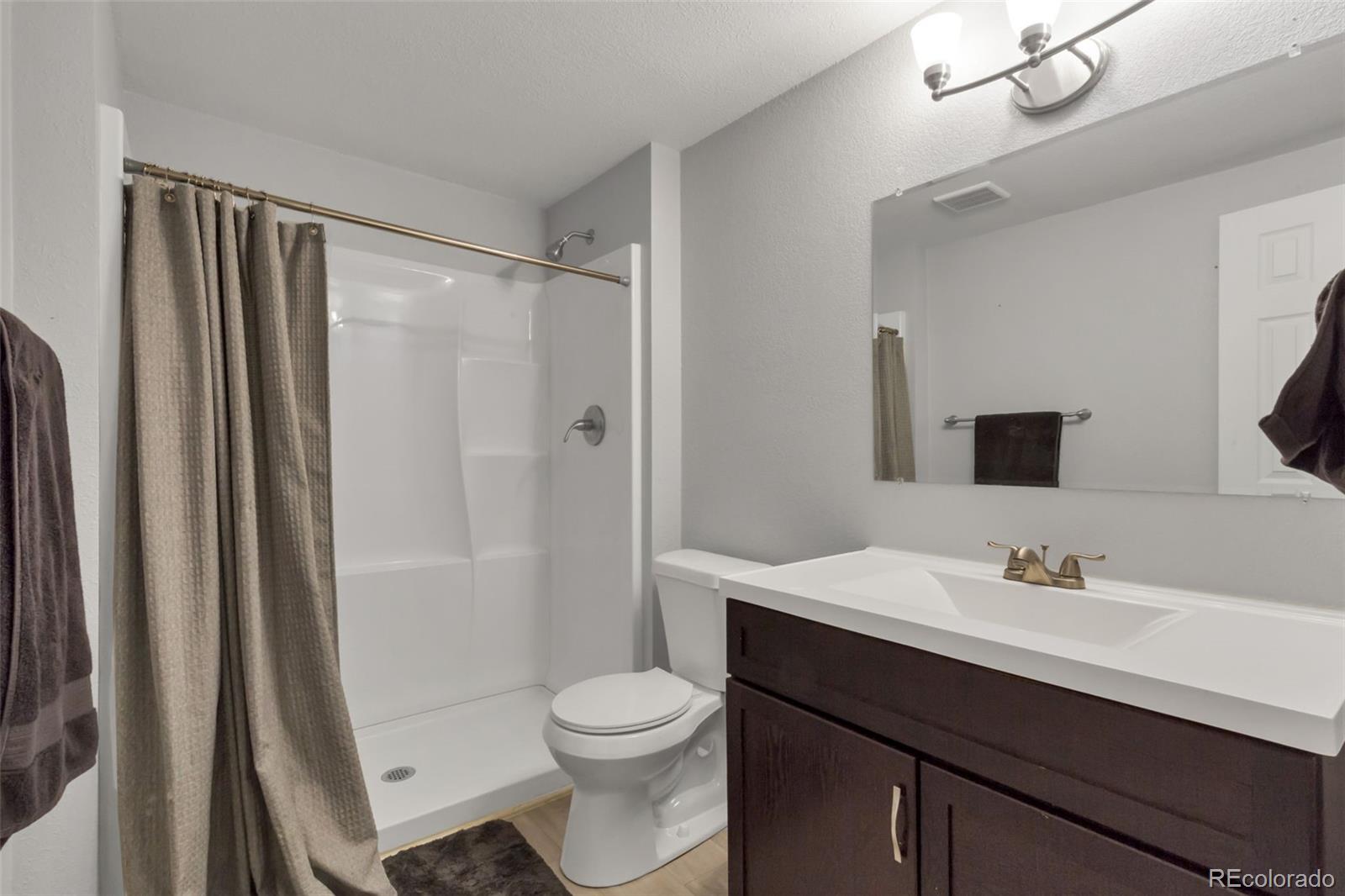 11384 Oakland Drive, Commerce City, CO 80640, 4 Bedrooms Bedrooms, ,3 BathroomsBathrooms,Residential,For Sale,Oakland,REC5457567