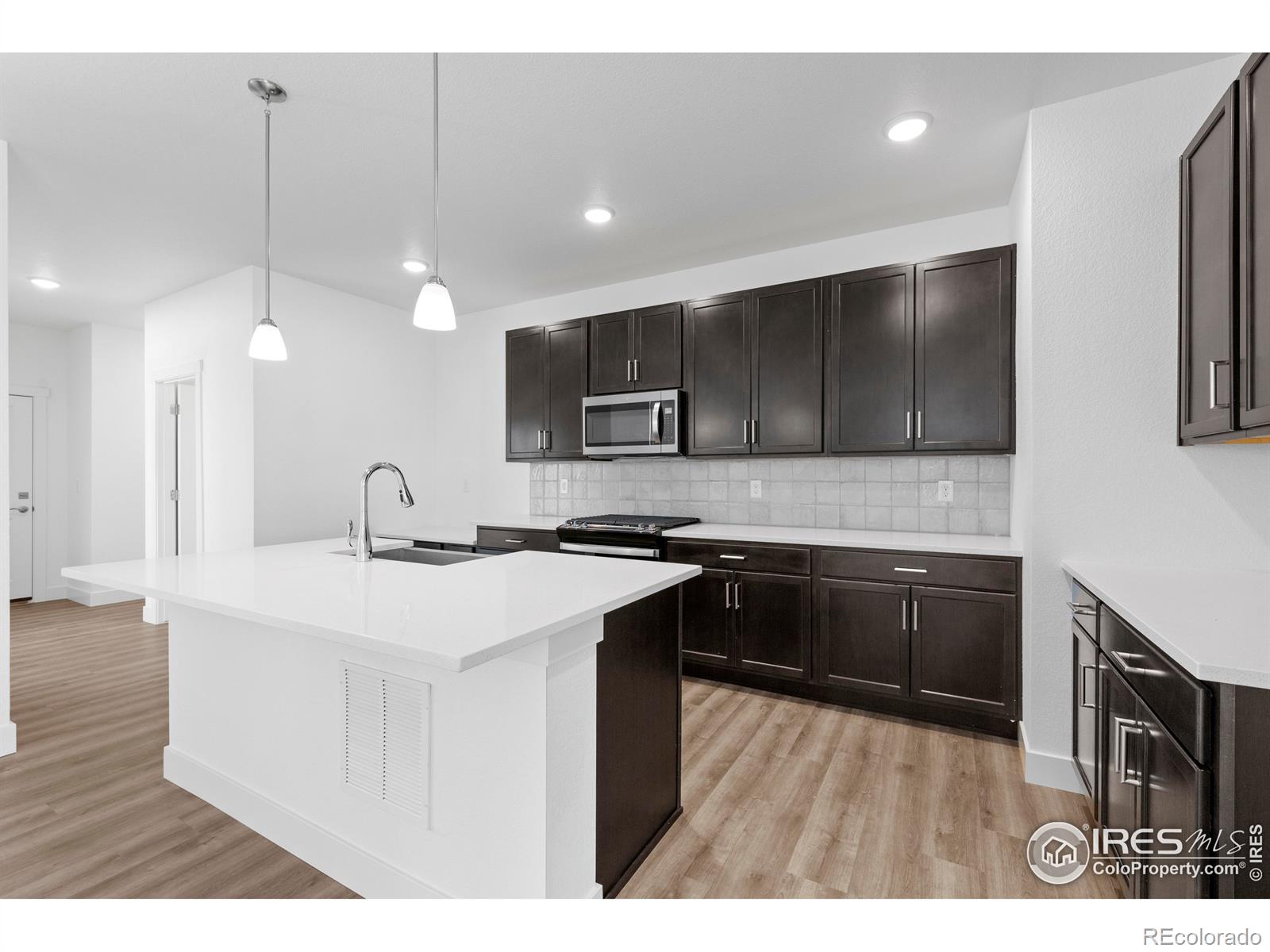 4492 Burl Street, Timnath, CO 80547, 3 Bedrooms Bedrooms, ,3 BathroomsBathrooms,Residential,For Sale,Burl,RECIR1020381