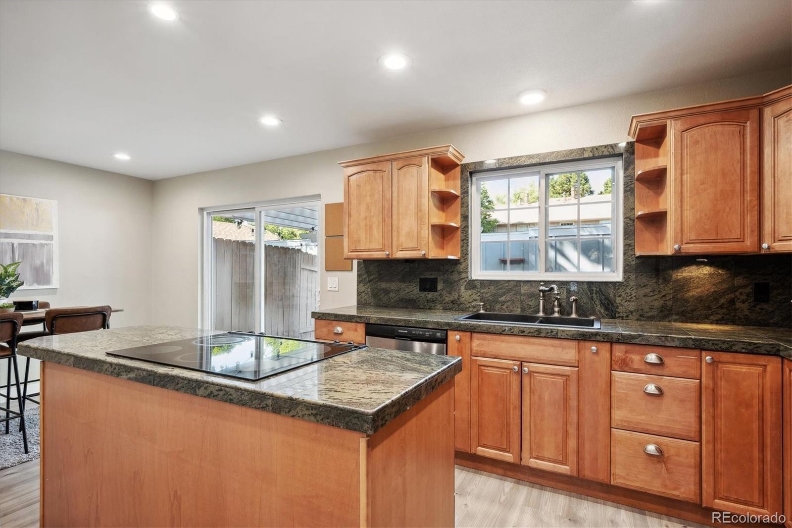 2471 Geddes Avenue, Centennial, CO 80122, 3 Bedrooms Bedrooms, ,3 BathroomsBathrooms,Residential,For Sale,Geddes,REC3883980