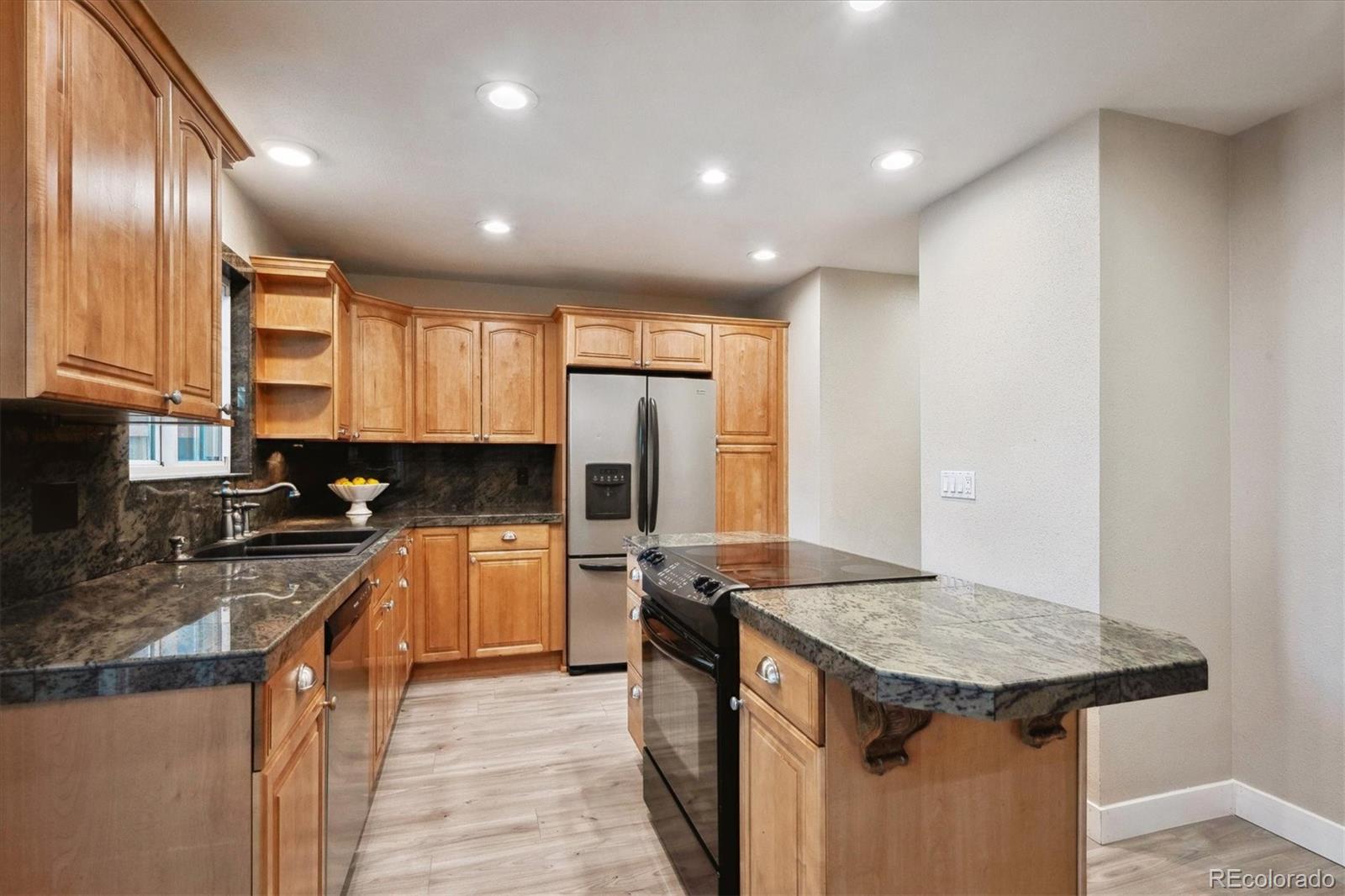 2471 Geddes Avenue, Centennial, CO 80122, 3 Bedrooms Bedrooms, ,3 BathroomsBathrooms,Residential,For Sale,Geddes,REC3883980