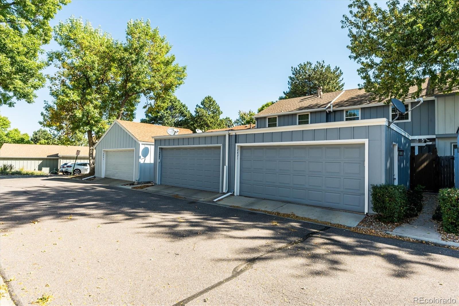 2471 Geddes Avenue, Centennial, CO 80122, 3 Bedrooms Bedrooms, ,3 BathroomsBathrooms,Residential,For Sale,Geddes,REC3883980