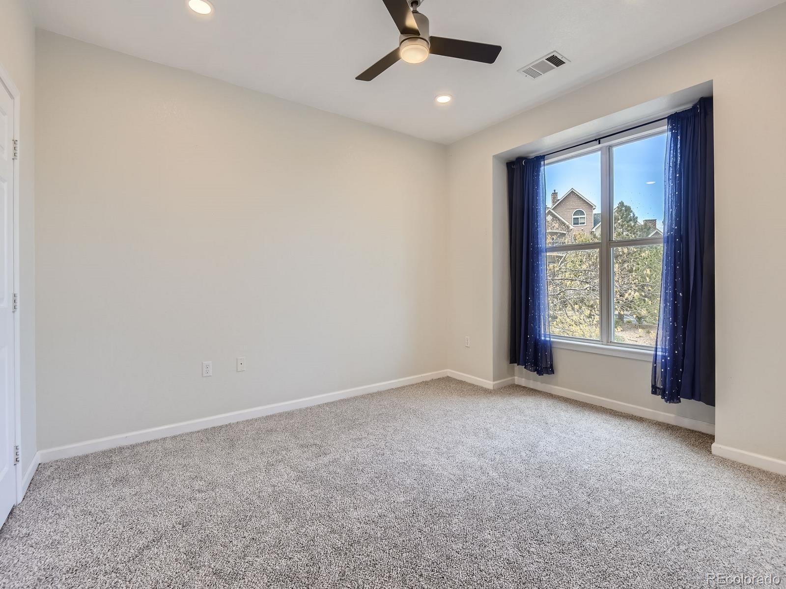 19019 Warren Drive #H206, Aurora, CO 80013, 2 Bedrooms Bedrooms, ,2 BathroomsBathrooms,Residential,For Sale,Warren,REC5248593
