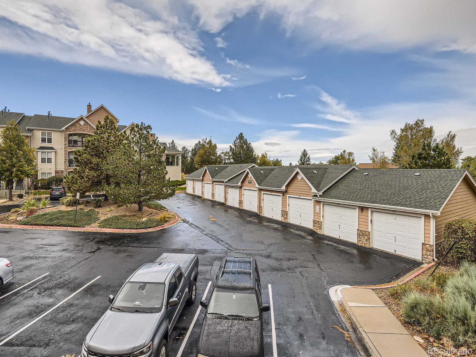 19019 Warren Drive #H206, Aurora, CO 80013, 2 Bedrooms Bedrooms, ,2 BathroomsBathrooms,Residential,For Sale,Warren,REC5248593