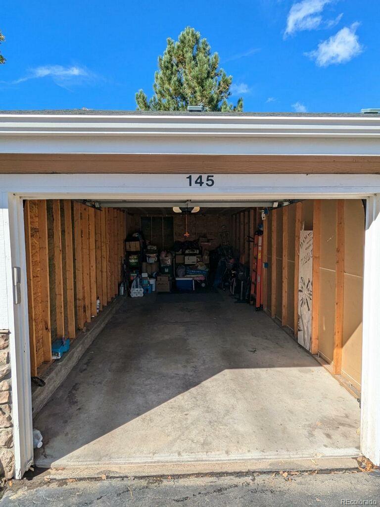 19019 Warren Drive #H206, Aurora, CO 80013, 2 Bedrooms Bedrooms, ,2 BathroomsBathrooms,Residential,For Sale,Warren,REC5248593